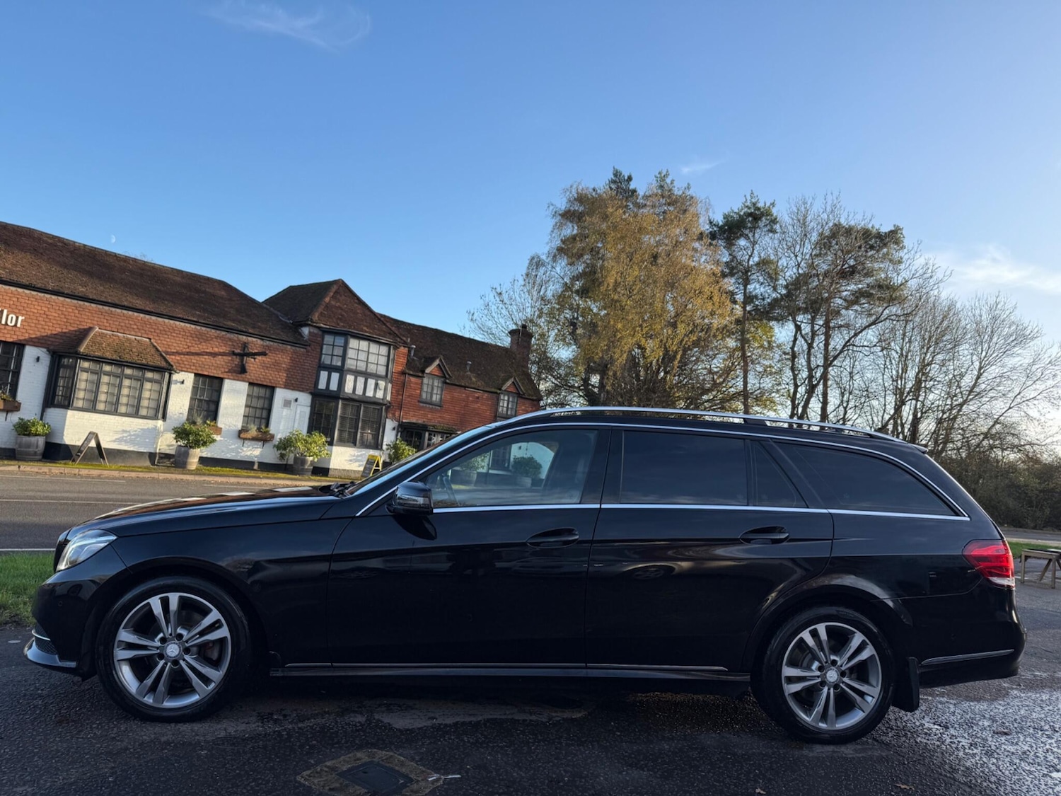 Used Mercedes-Benz E Class 2016 for sale - 76739346: Photo 3