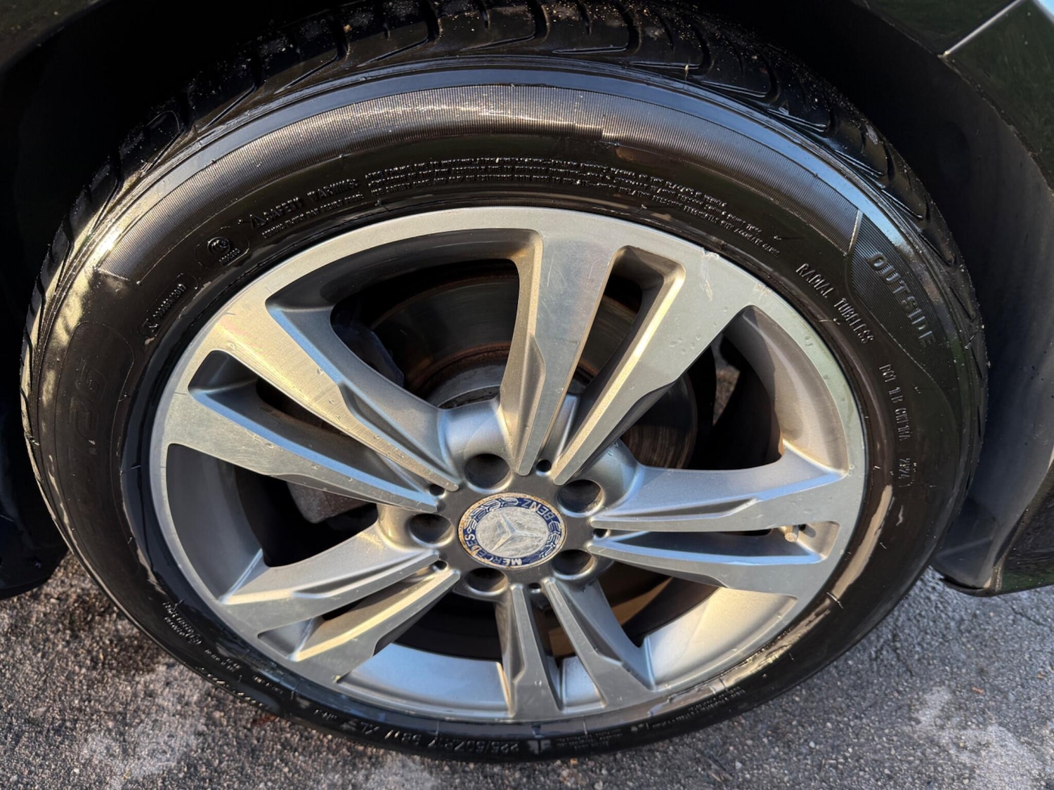 Used Mercedes-Benz E Class 2016 for sale - 76739346: Photo 31