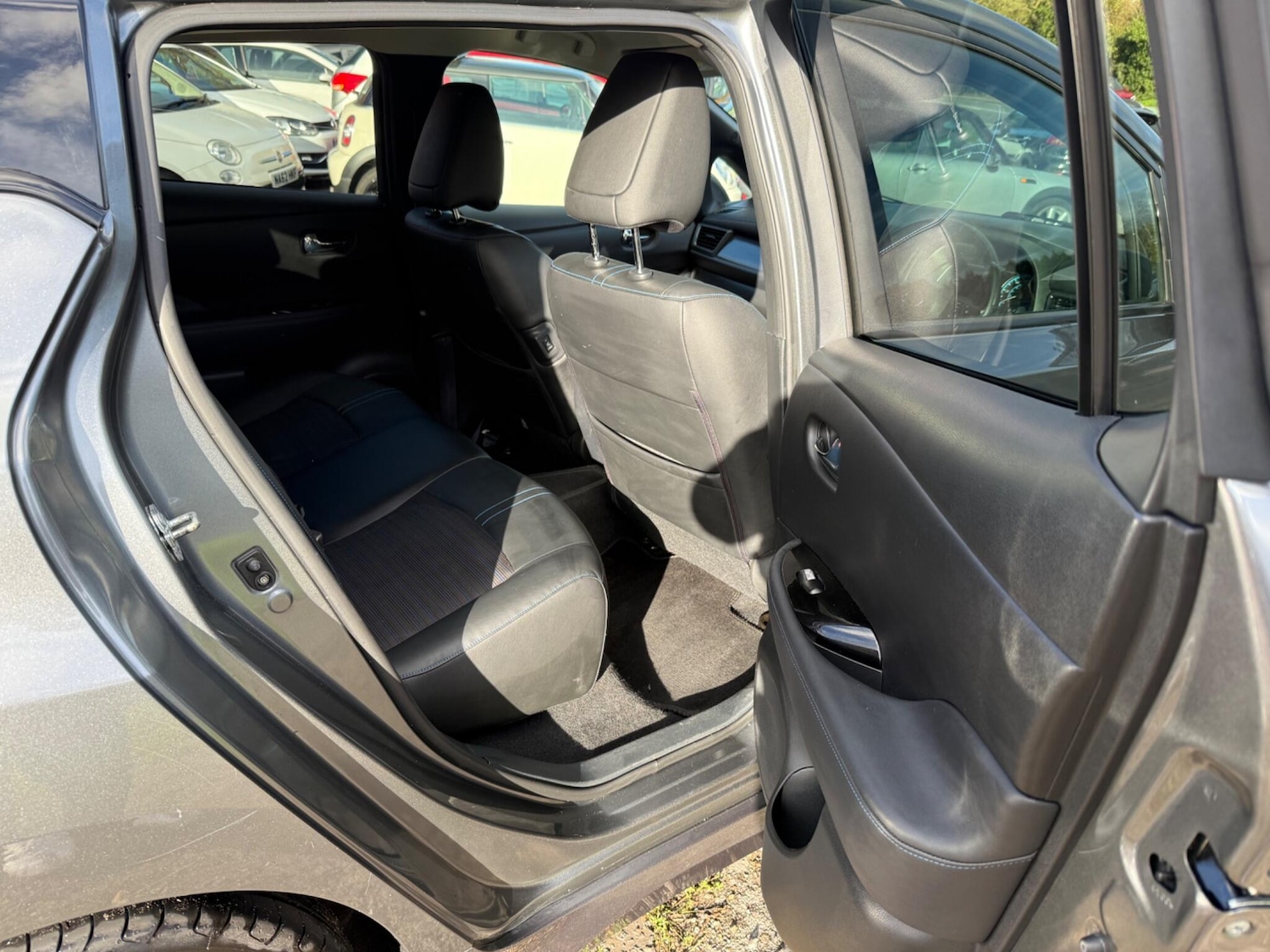 Used Nissan Leaf 2018 for sale - 76569339: Photo 23