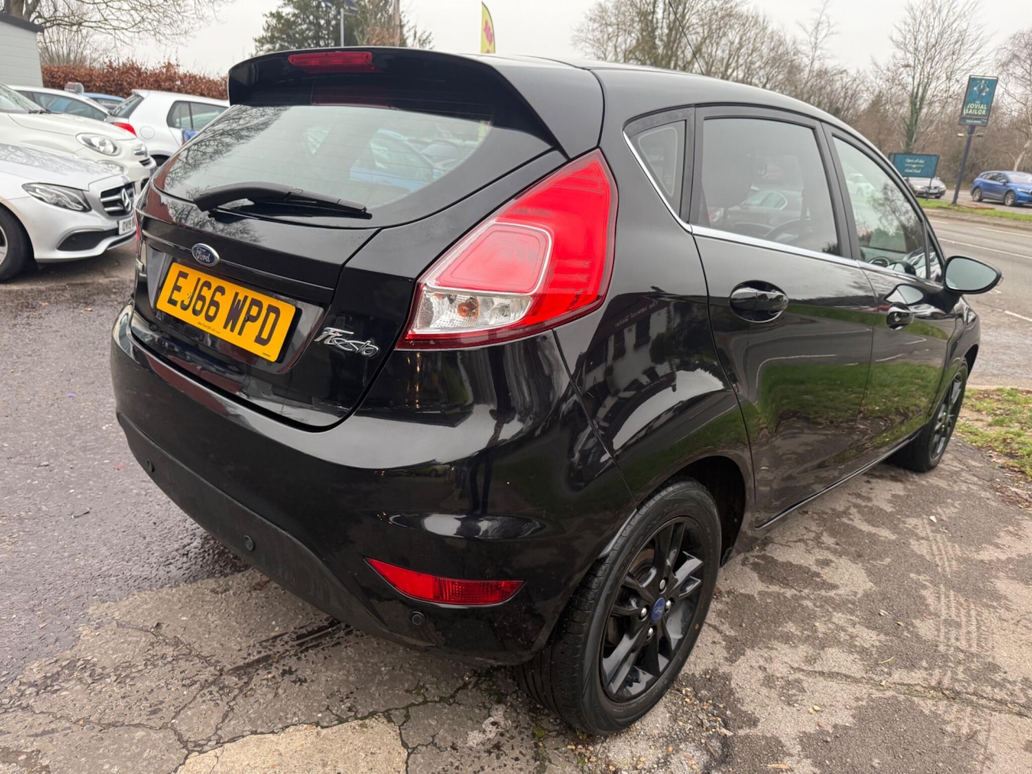 Used Ford Fiesta 2016 for sale - 77037505: Photo 12