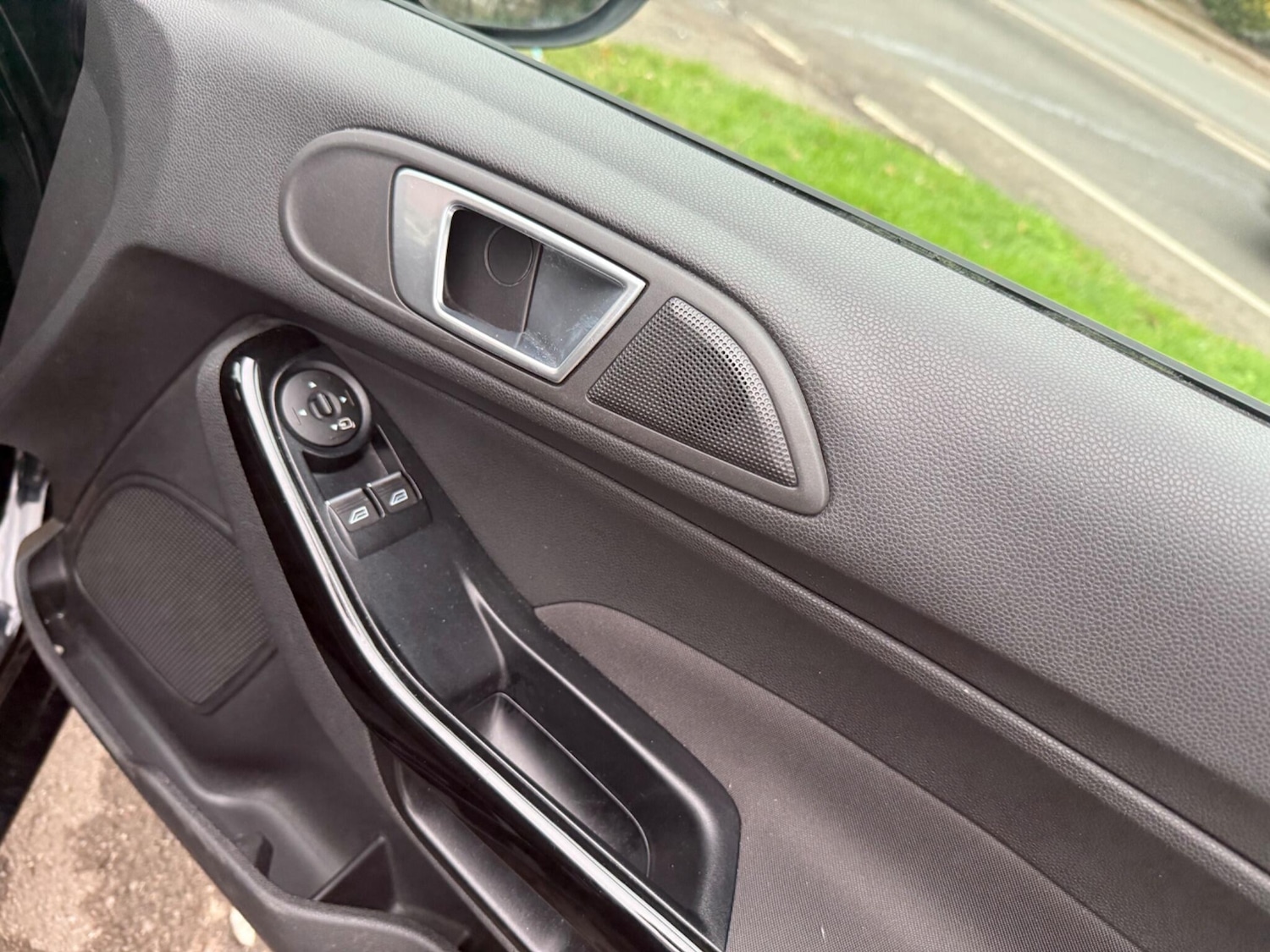 Used Ford Fiesta 2016 for sale - 77037505: Photo 21