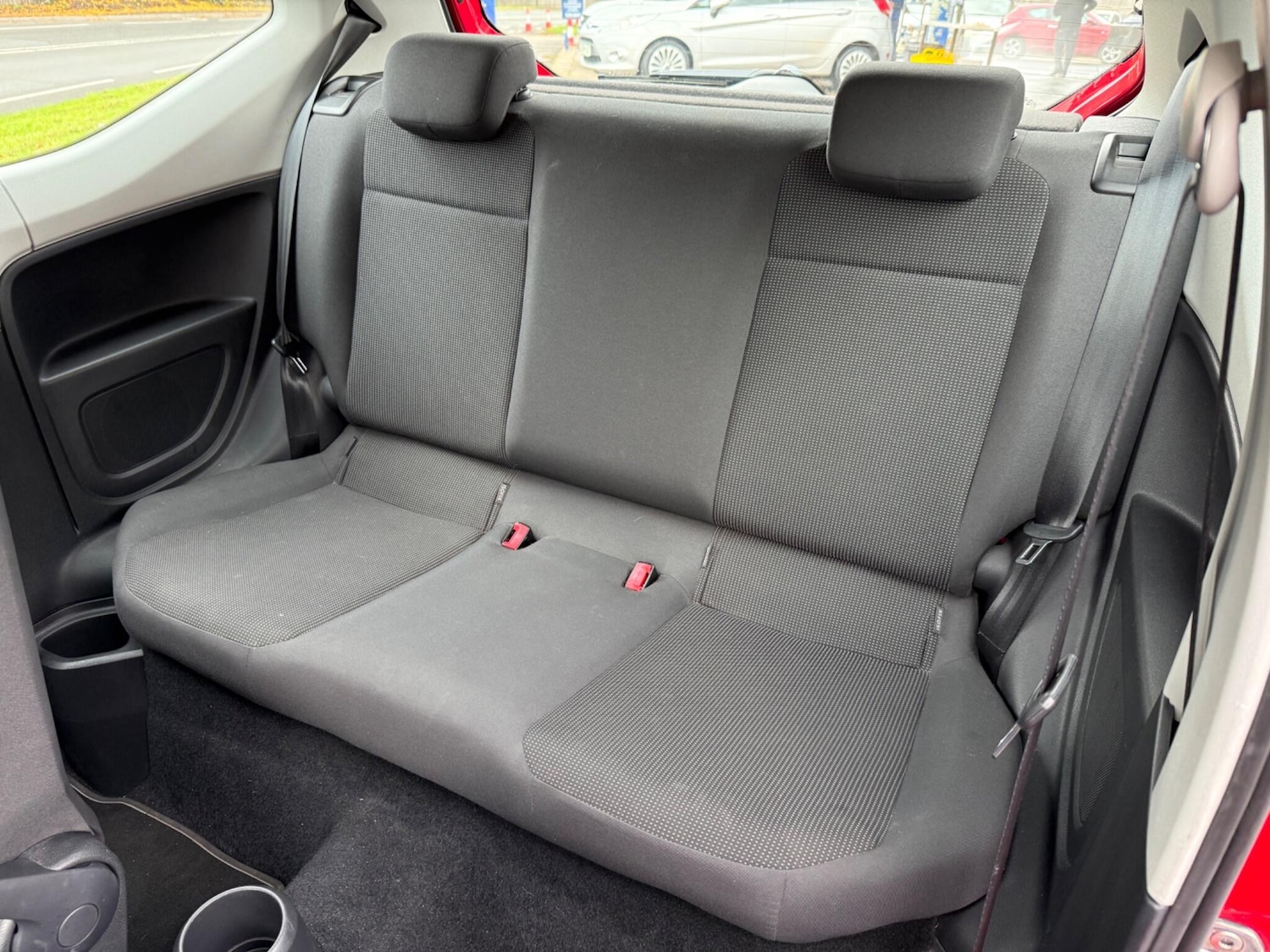 Used Volkswagen up! 2013 for sale - 76412419: Photo 16