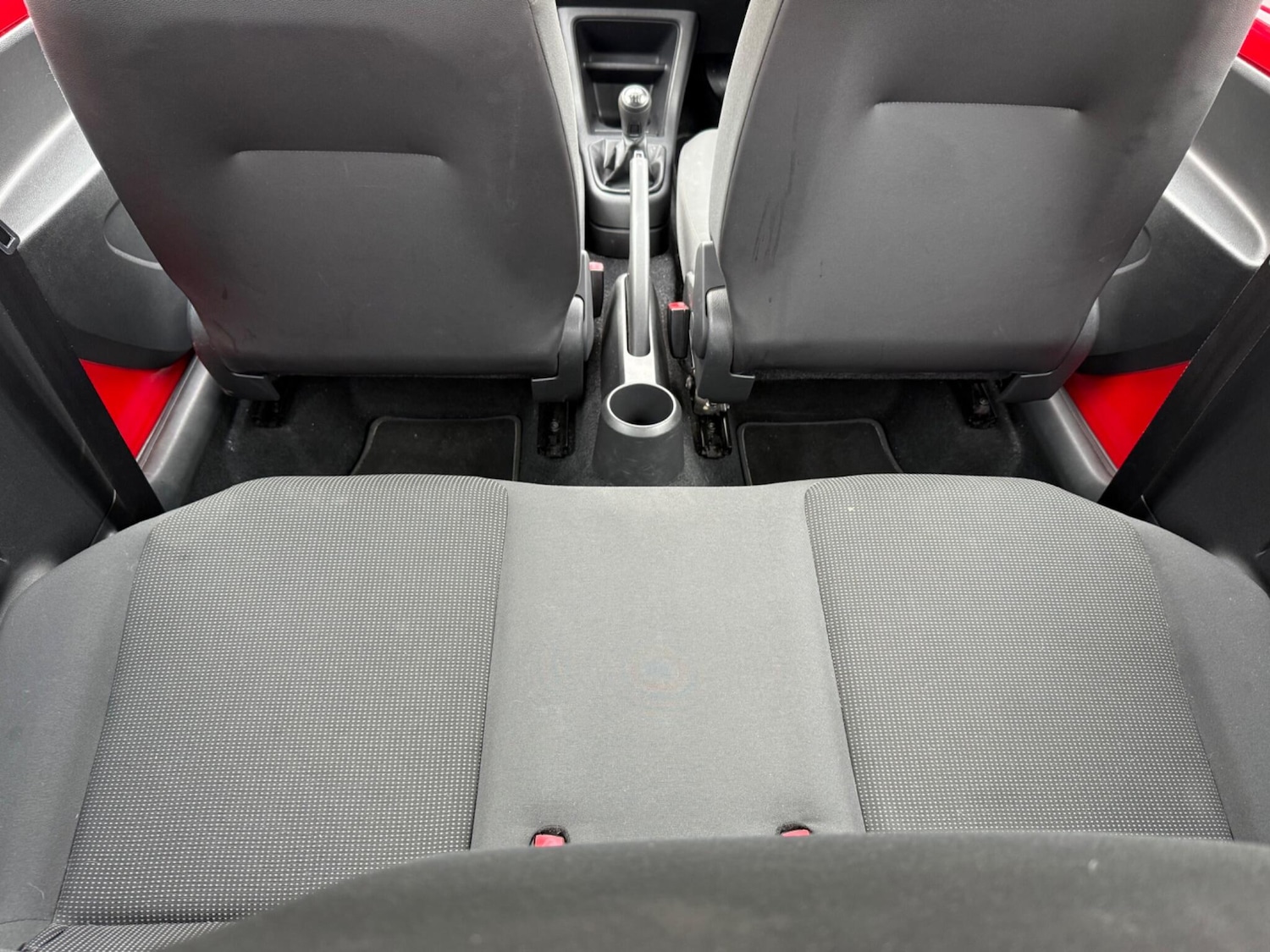 Used Volkswagen up! 2013 for sale - 76412419: Photo 18