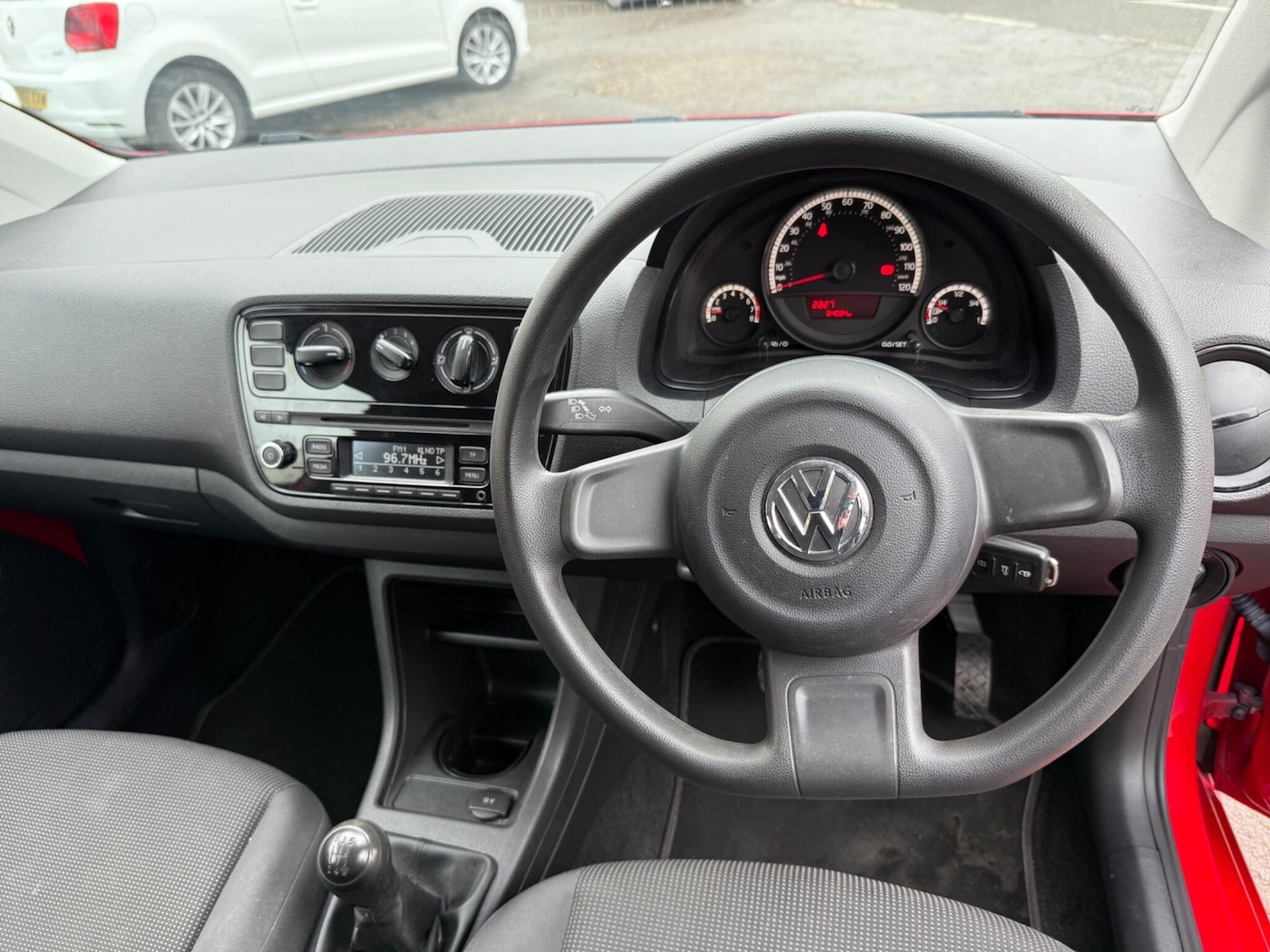 Used Volkswagen up! 2013 for sale - 76412419: Photo 22