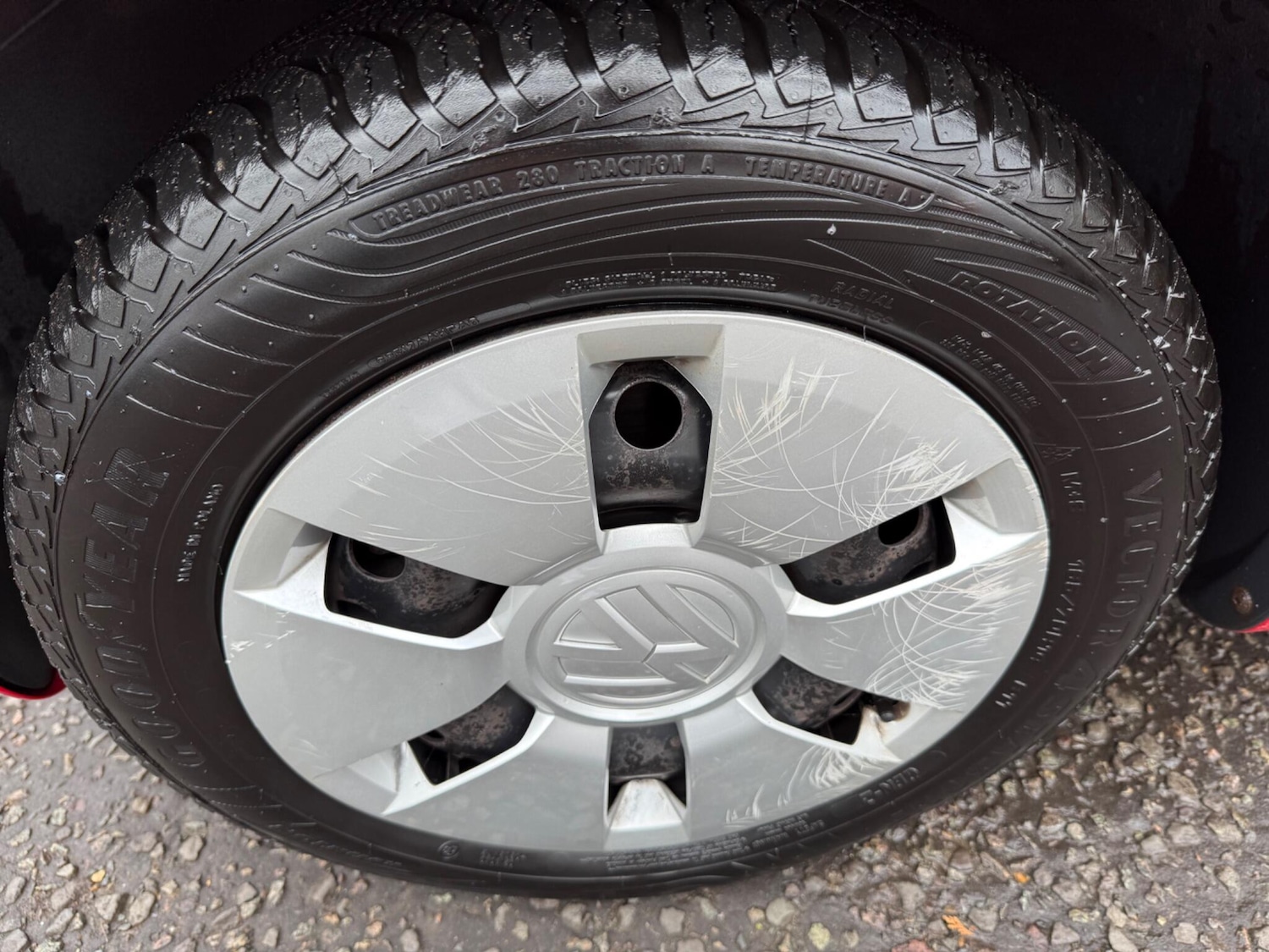 Used Volkswagen up! 2013 for sale - 76412419: Photo 29