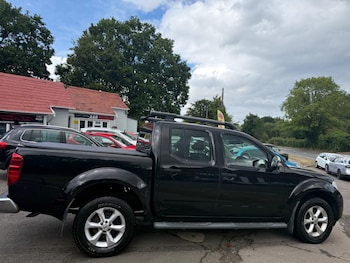 Used Nissan Navara 2012 for sale - 76412427: Photo