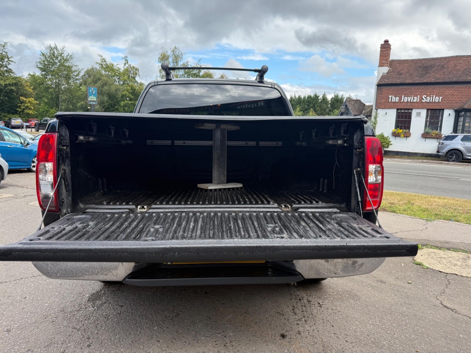 Used Nissan Navara 2012 for sale - 76412427: Photo 24