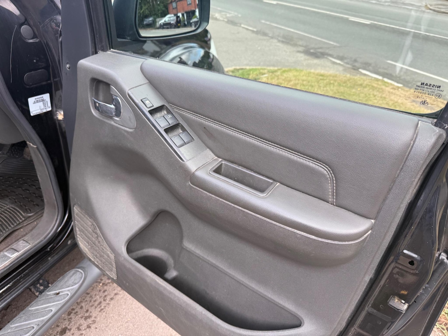 Used Nissan Navara 2012 for sale - 76412427: Photo 7