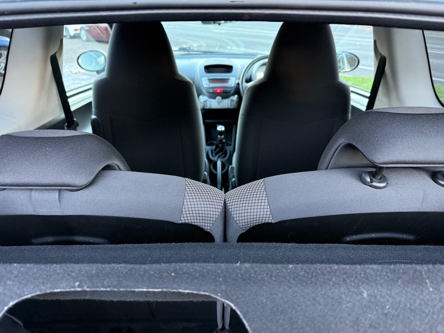 Used Toyota AYGO 2012 for sale - 77096090: Photo 21