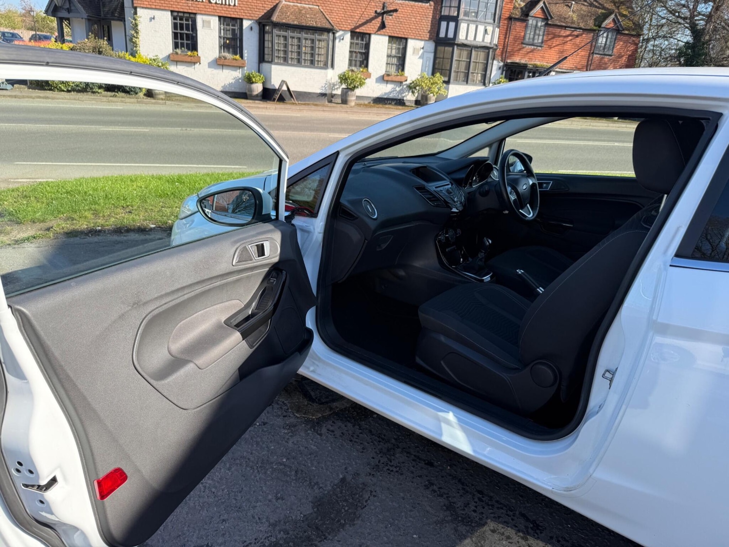 Used Ford Fiesta 2013 for sale - 77919089: Photo 14