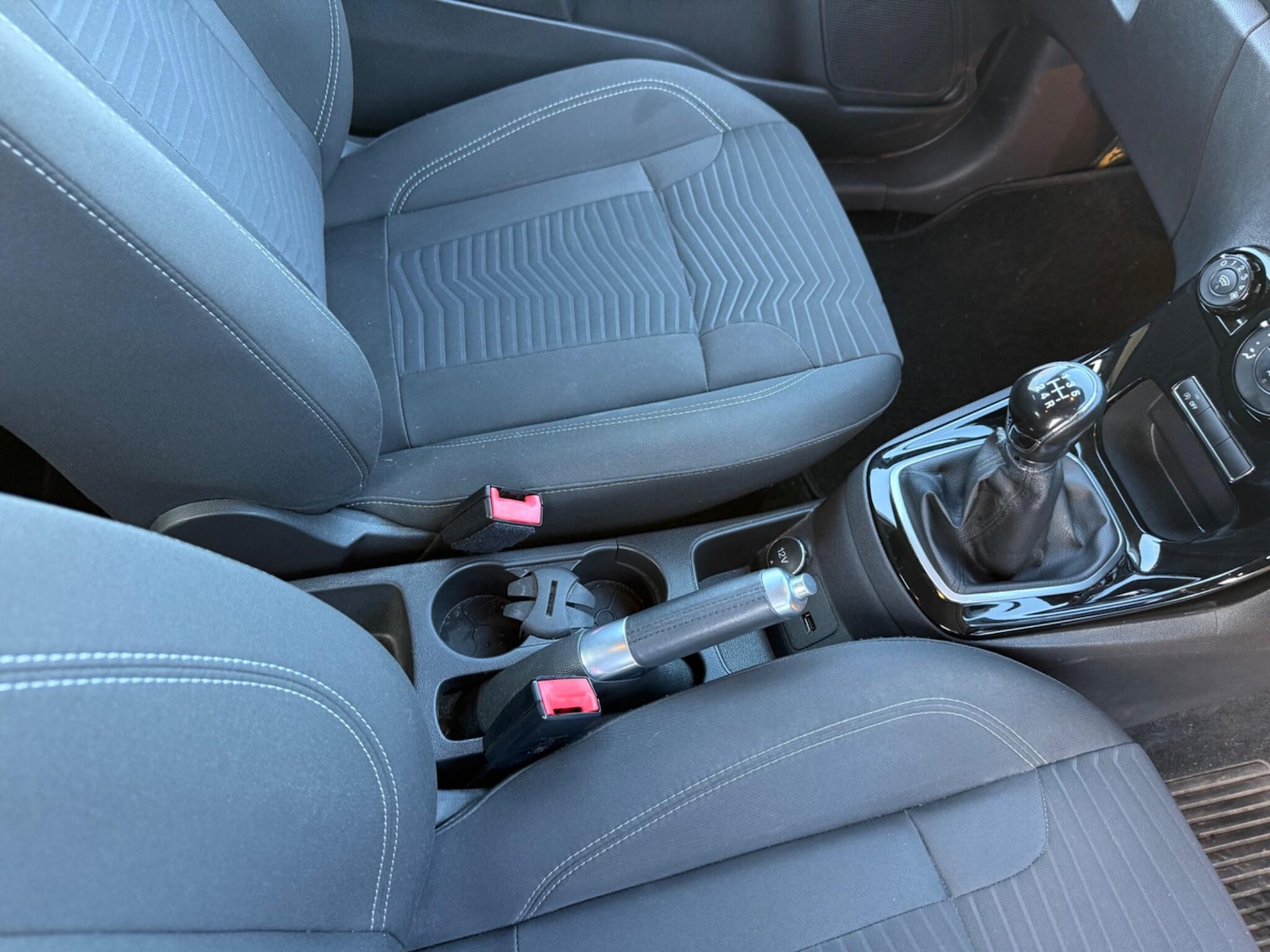 Used Ford Fiesta 2013 for sale - 77919089: Photo 26