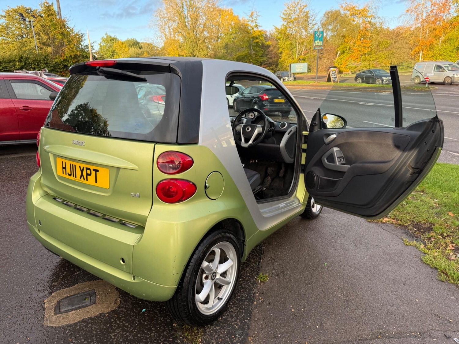 Used smart fortwo 2011 for sale - 76412421: Photo 13