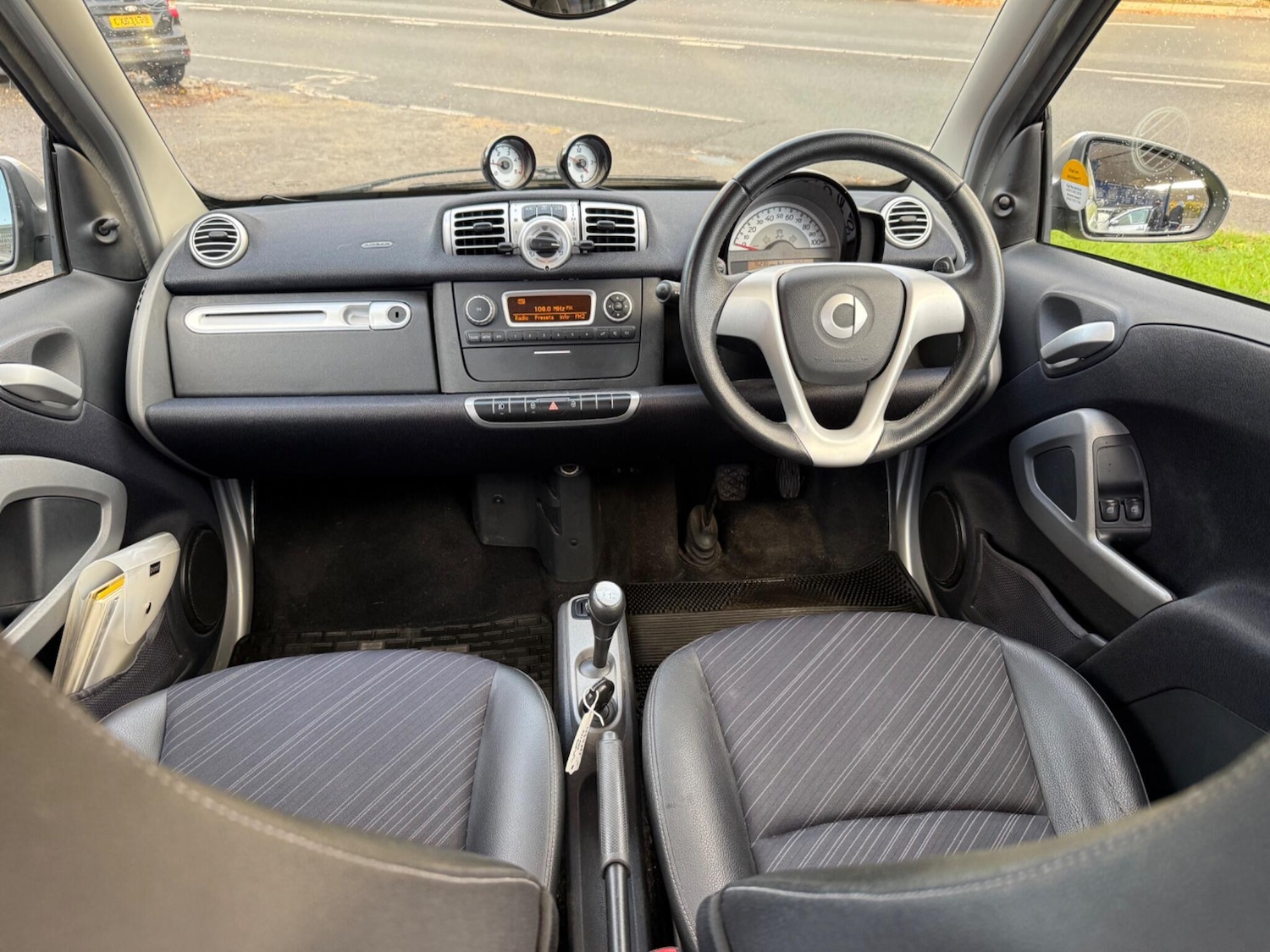 Used smart fortwo 2011 for sale - 76412421: Photo 15