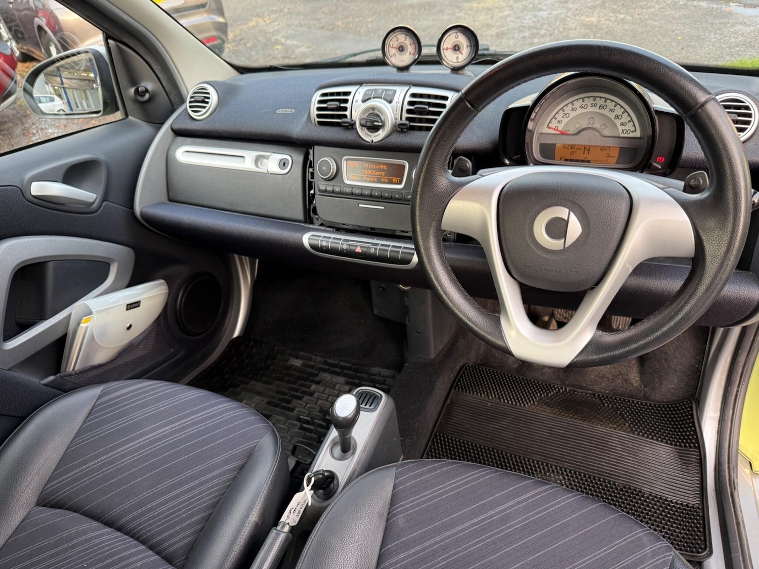 Used smart fortwo 2011 for sale - 76412421: Photo 21