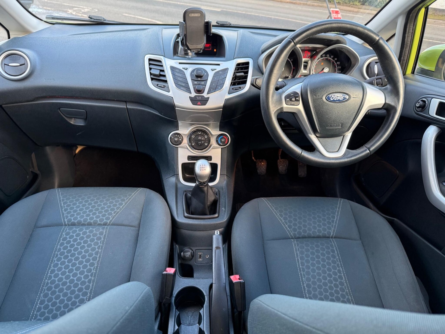 Used Ford Fiesta 2012 for sale - 77262863: Photo 12