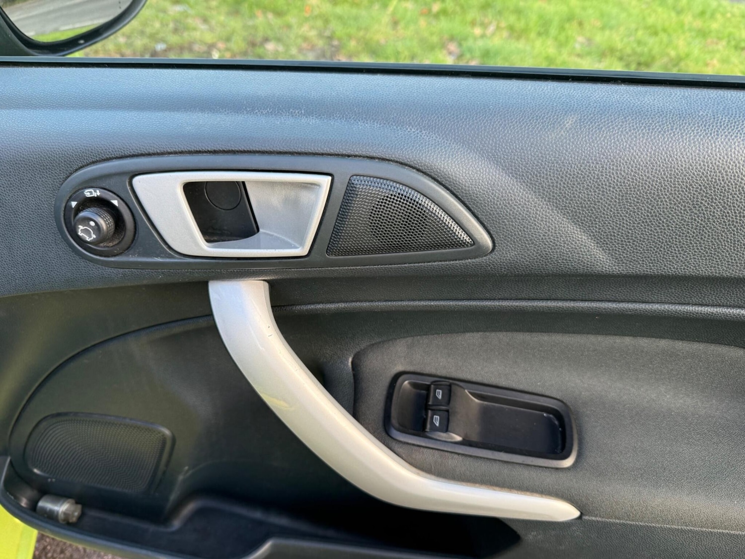 Used Ford Fiesta 2012 for sale - 77262863: Photo 23