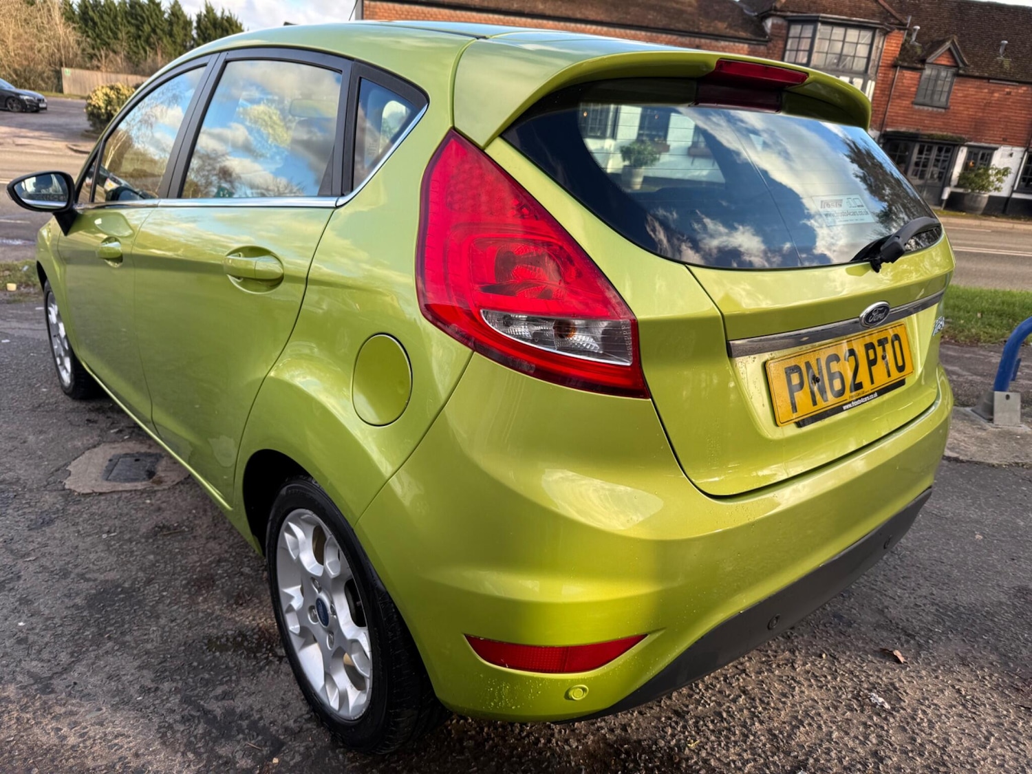 Used Ford Fiesta 2012 for sale - 77262863: Photo 4