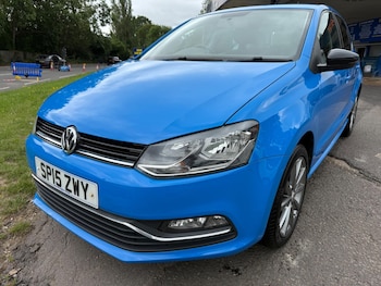 Used Volkswagen Polo 2015 for sale - 78976217: Photo