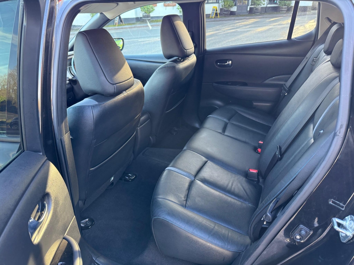 Used Nissan Leaf 2018 for sale - 77128682: Photo 25