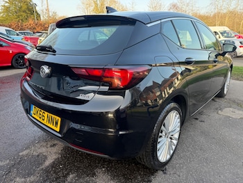 Used Vauxhall Astra 2016 for sale - 77665943: Photo