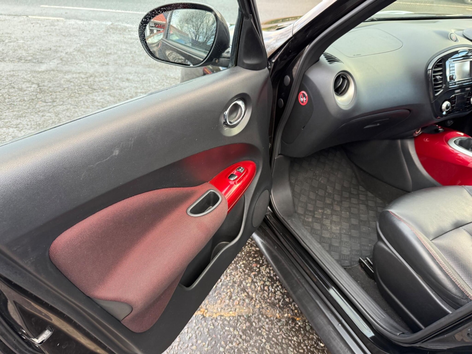 Used Nissan Juke 2012 for sale - 77620388: Photo 17