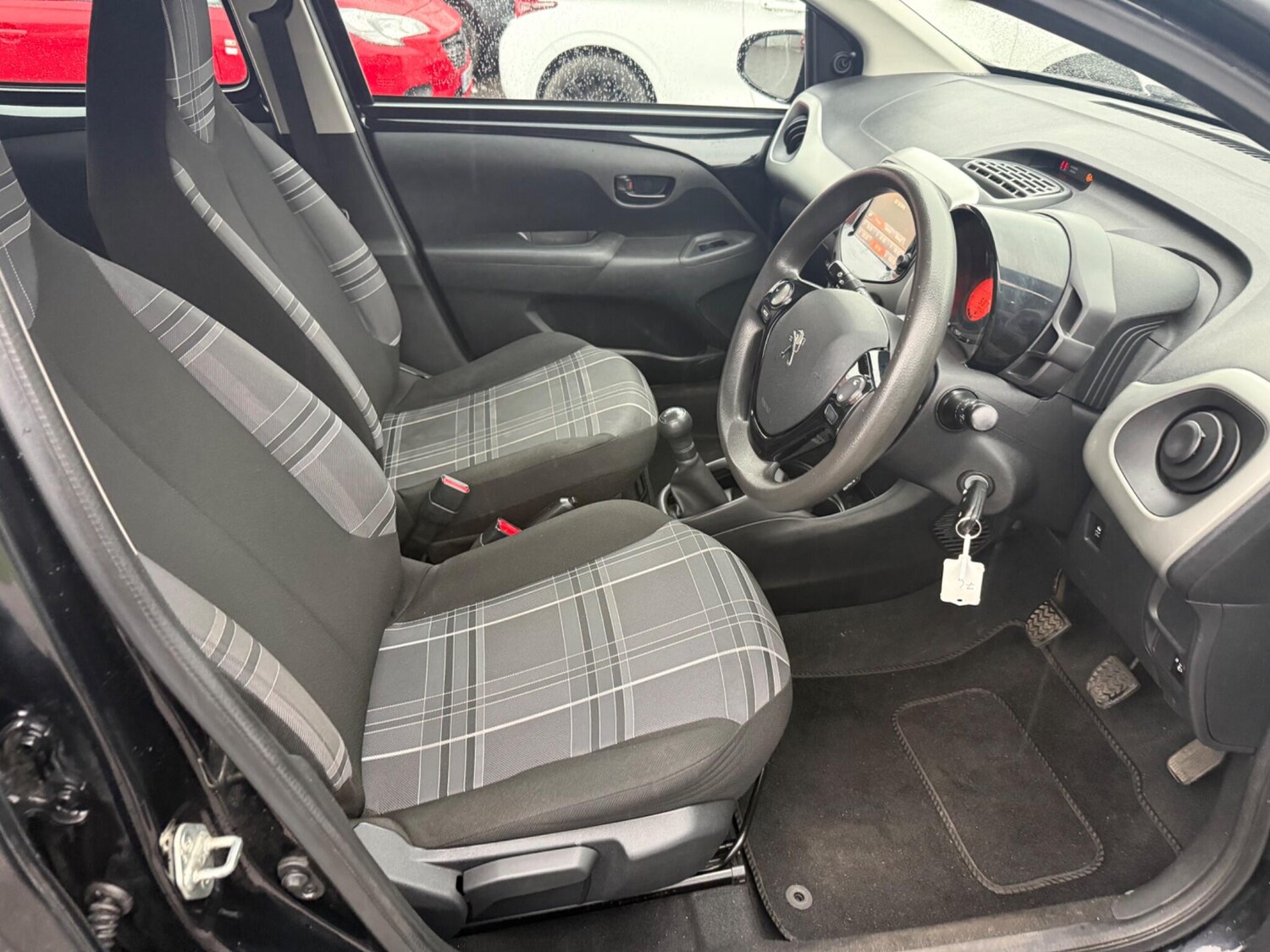 Used Peugeot 108 2017 for sale - 77786414: Photo 19