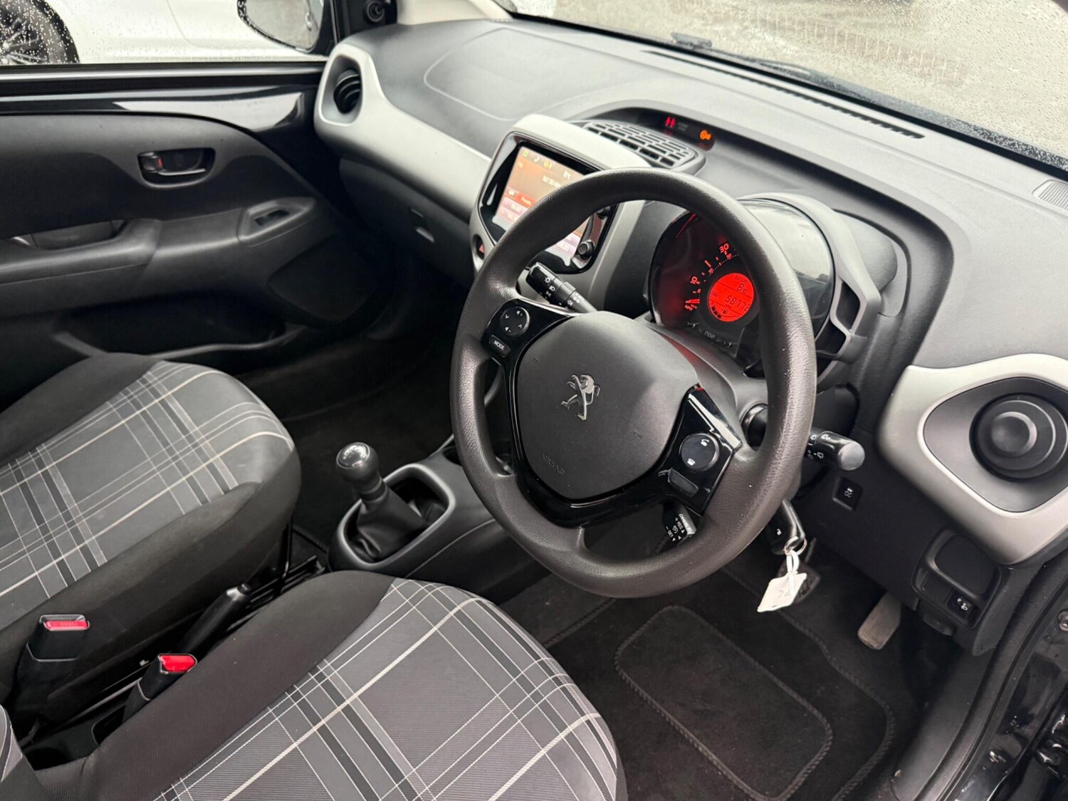 Used Peugeot 108 2017 for sale - 77786414: Photo 20