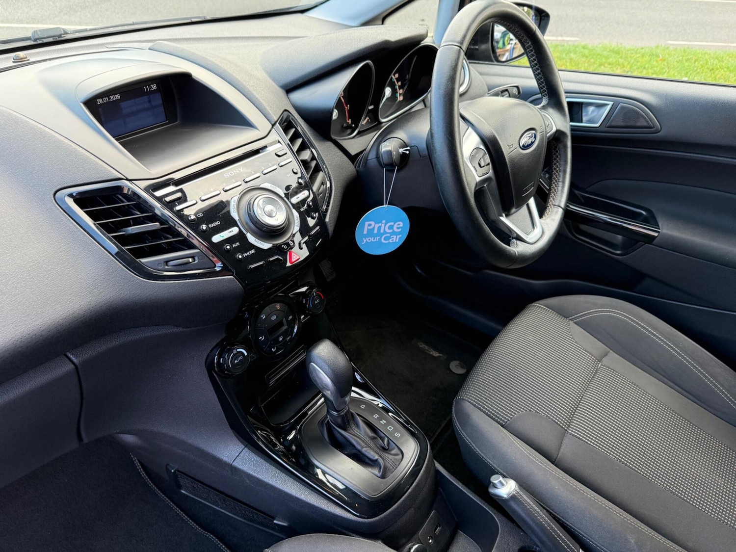 Used Ford Fiesta 2015 for sale - 77355205: Photo 24