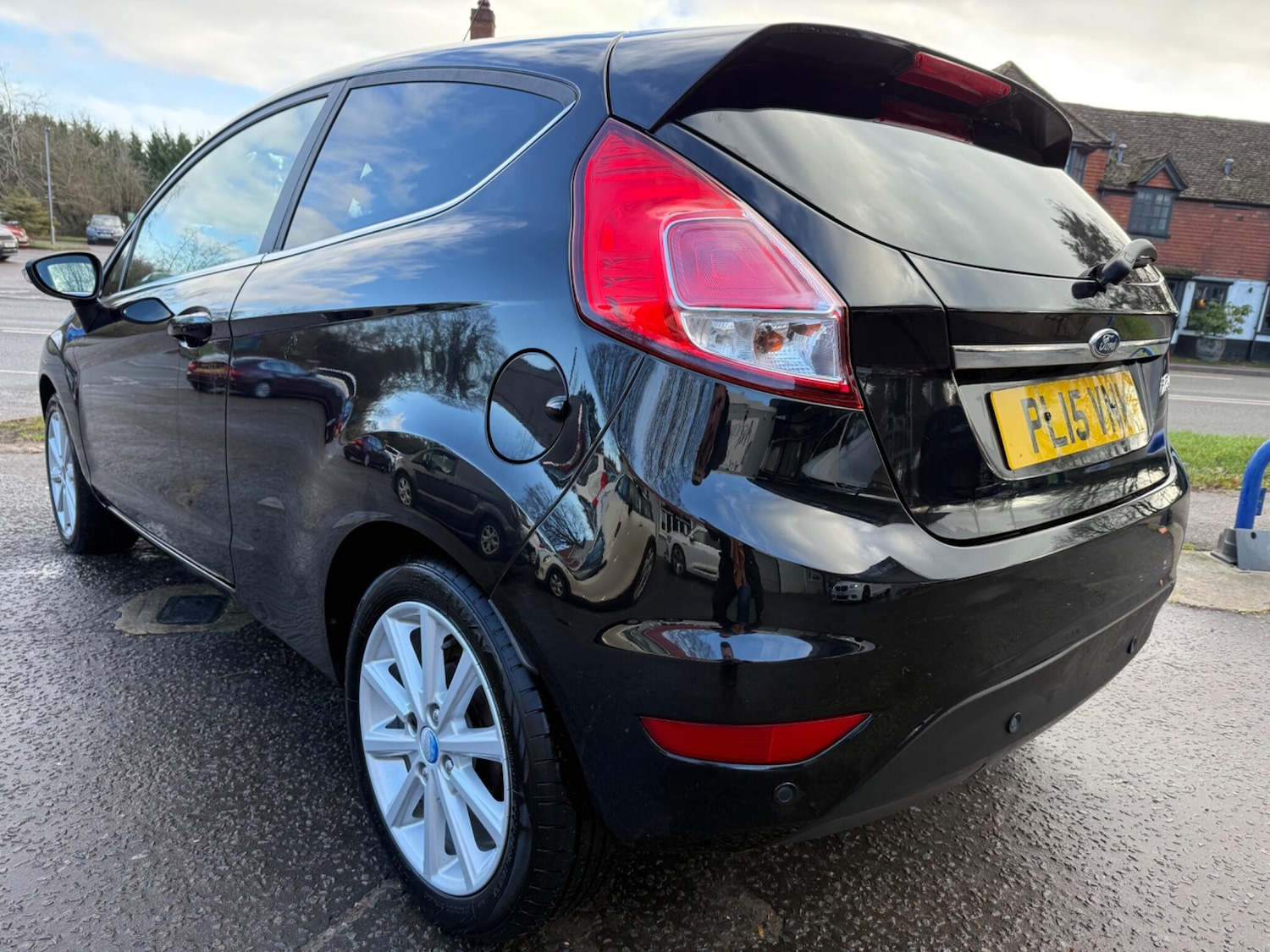 Used Ford Fiesta 2015 for sale - 77355205: Photo 7