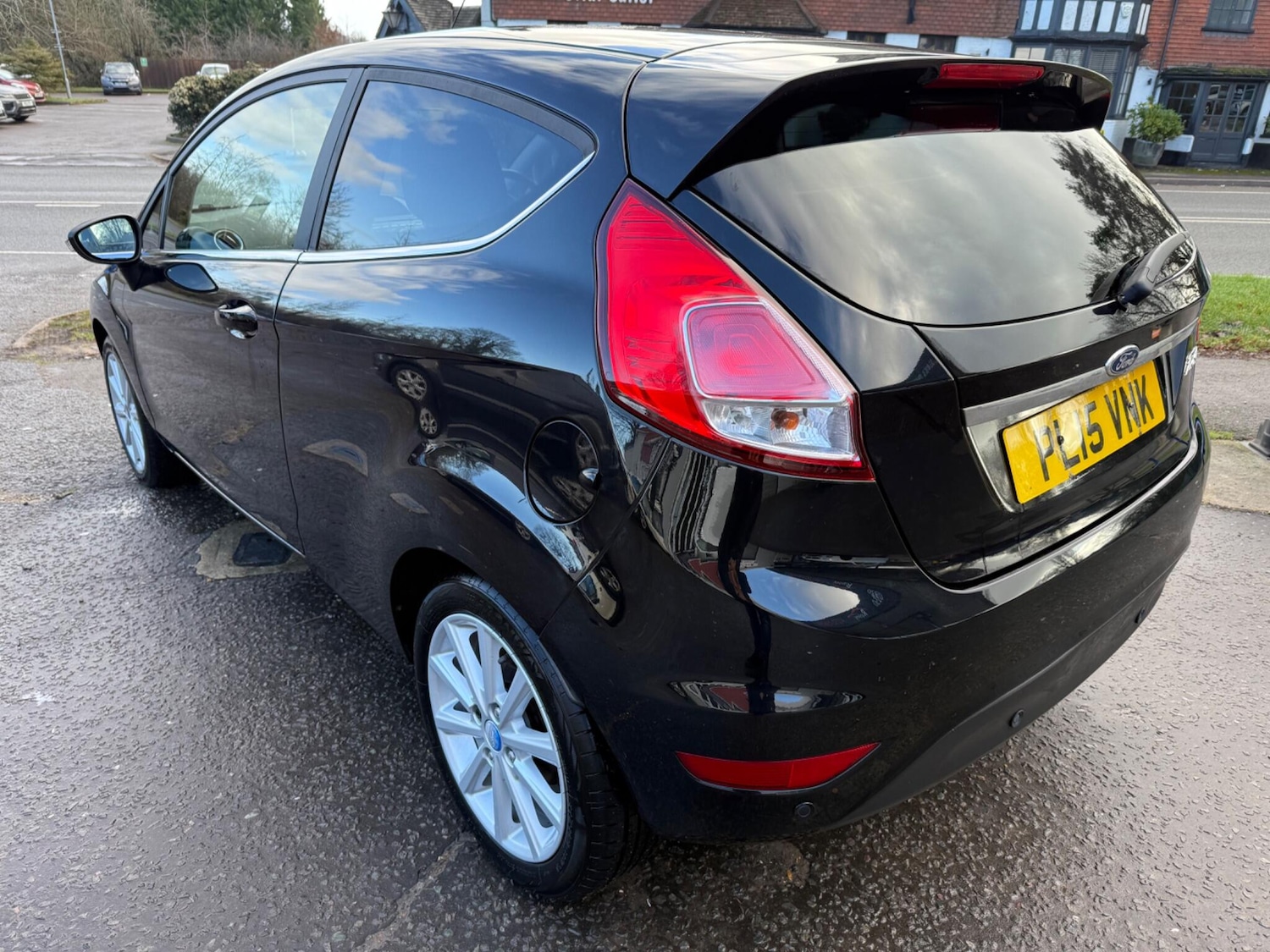 Used Ford Fiesta 2015 for sale - 77355205: Photo 8