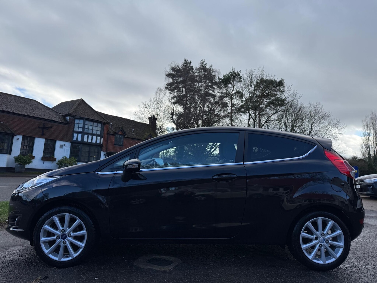 Used Ford Fiesta 2015 for sale - 77355205: Photo 9