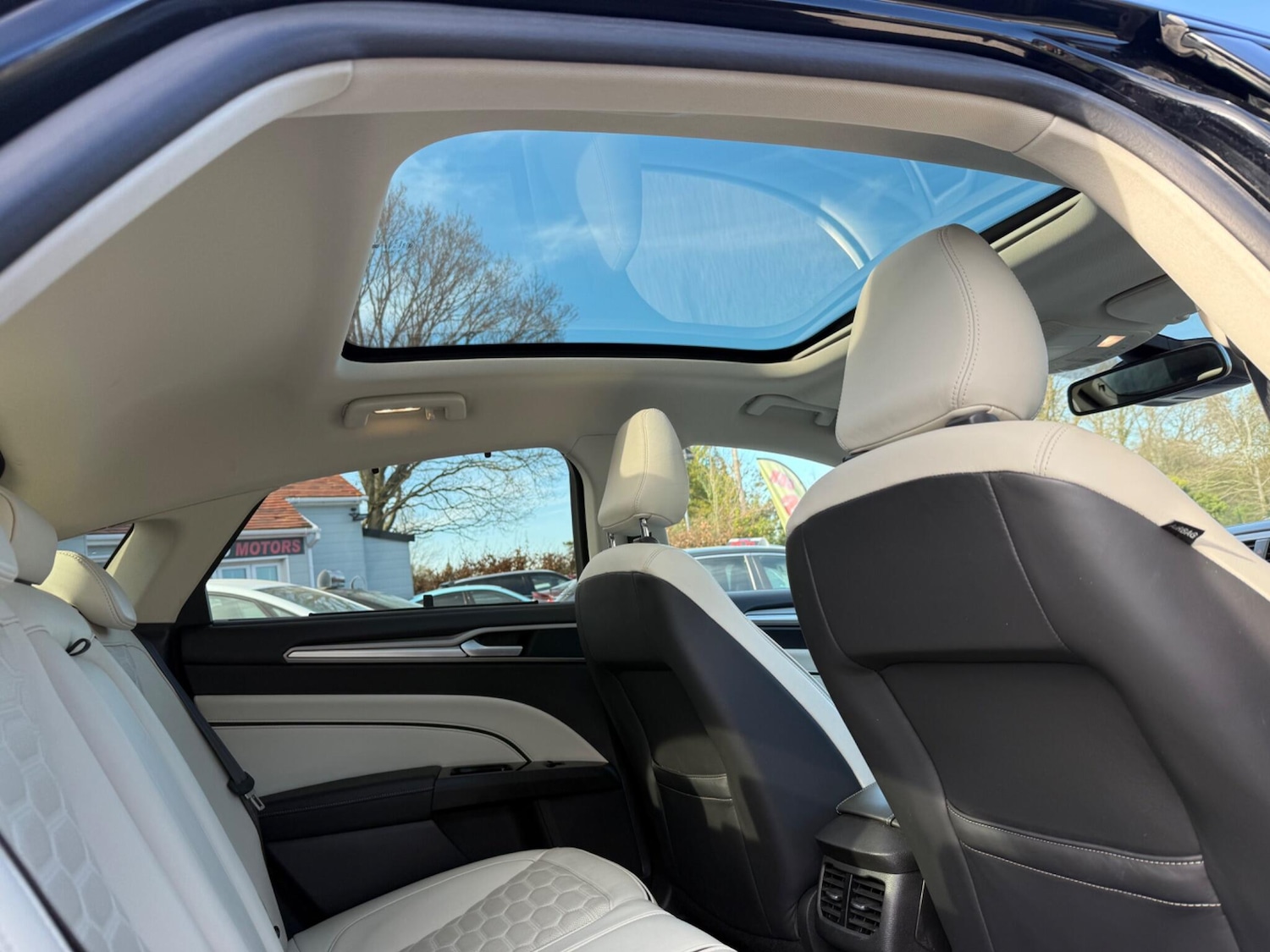 Used Ford Mondeo 2018 for sale - 78154836: Photo 17