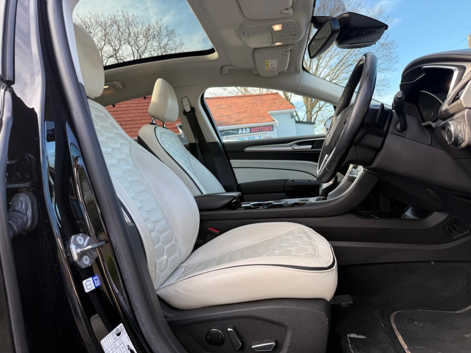 Used Ford Mondeo 2018 for sale - 78154836: Photo 24