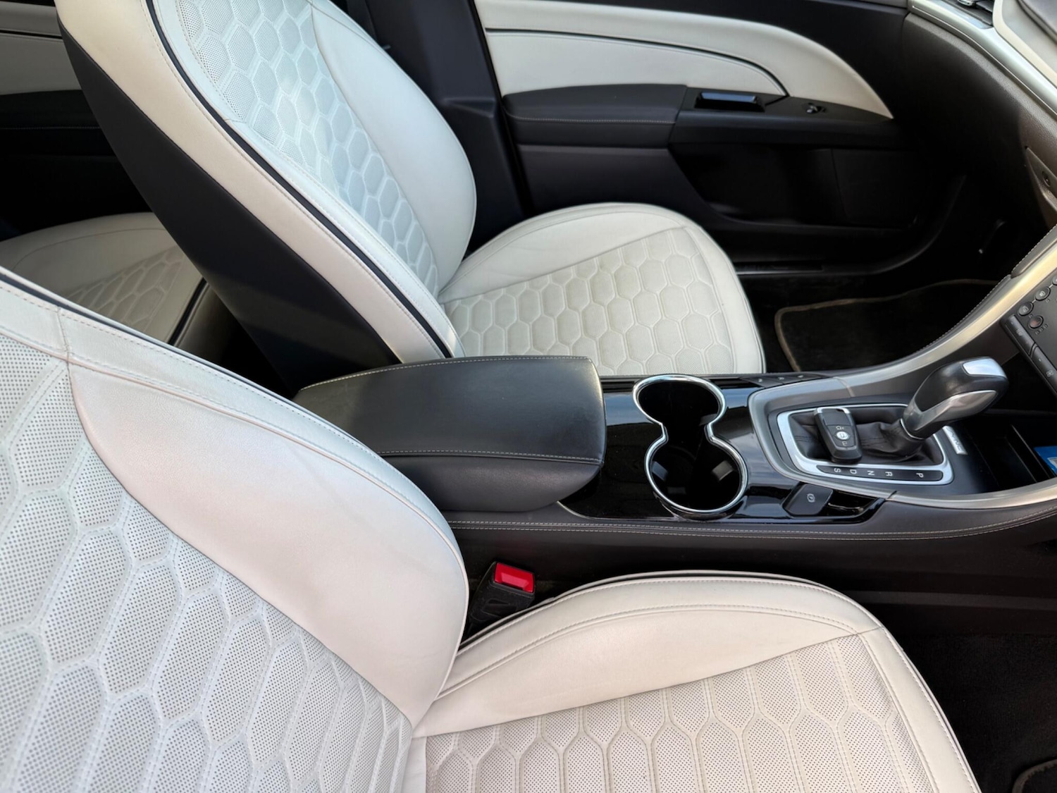 Used Ford Mondeo 2018 for sale - 78154836: Photo 27