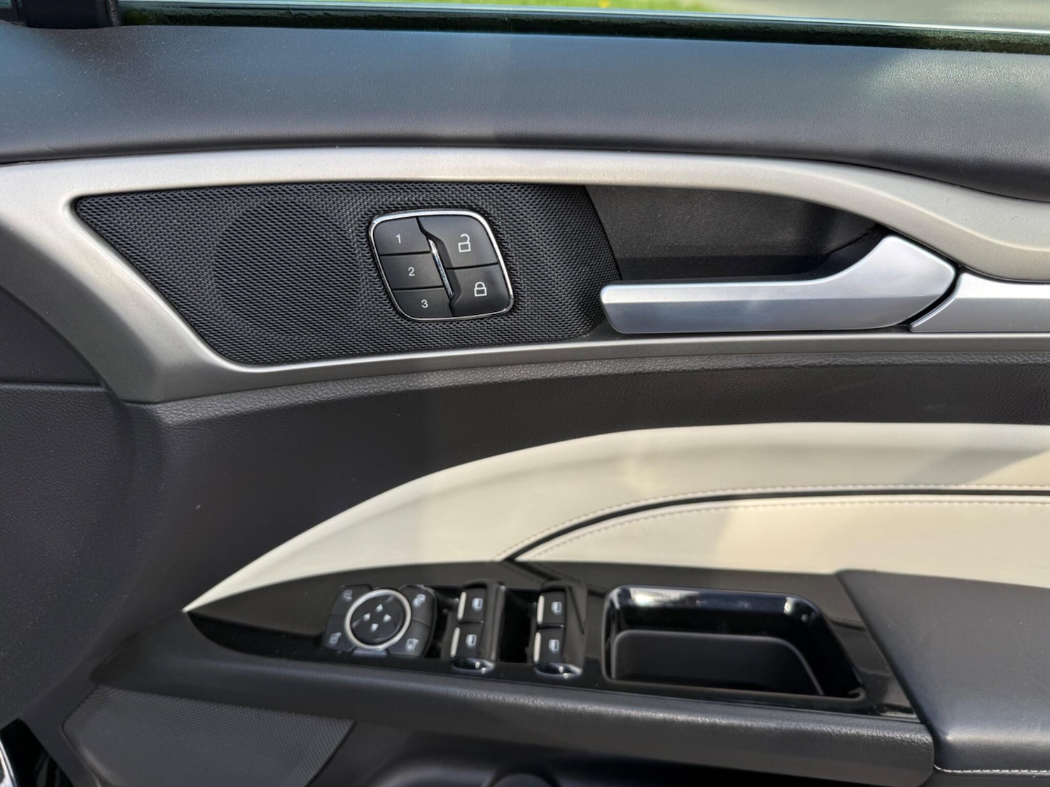 Used Ford Mondeo 2018 for sale - 78154836: Photo 28