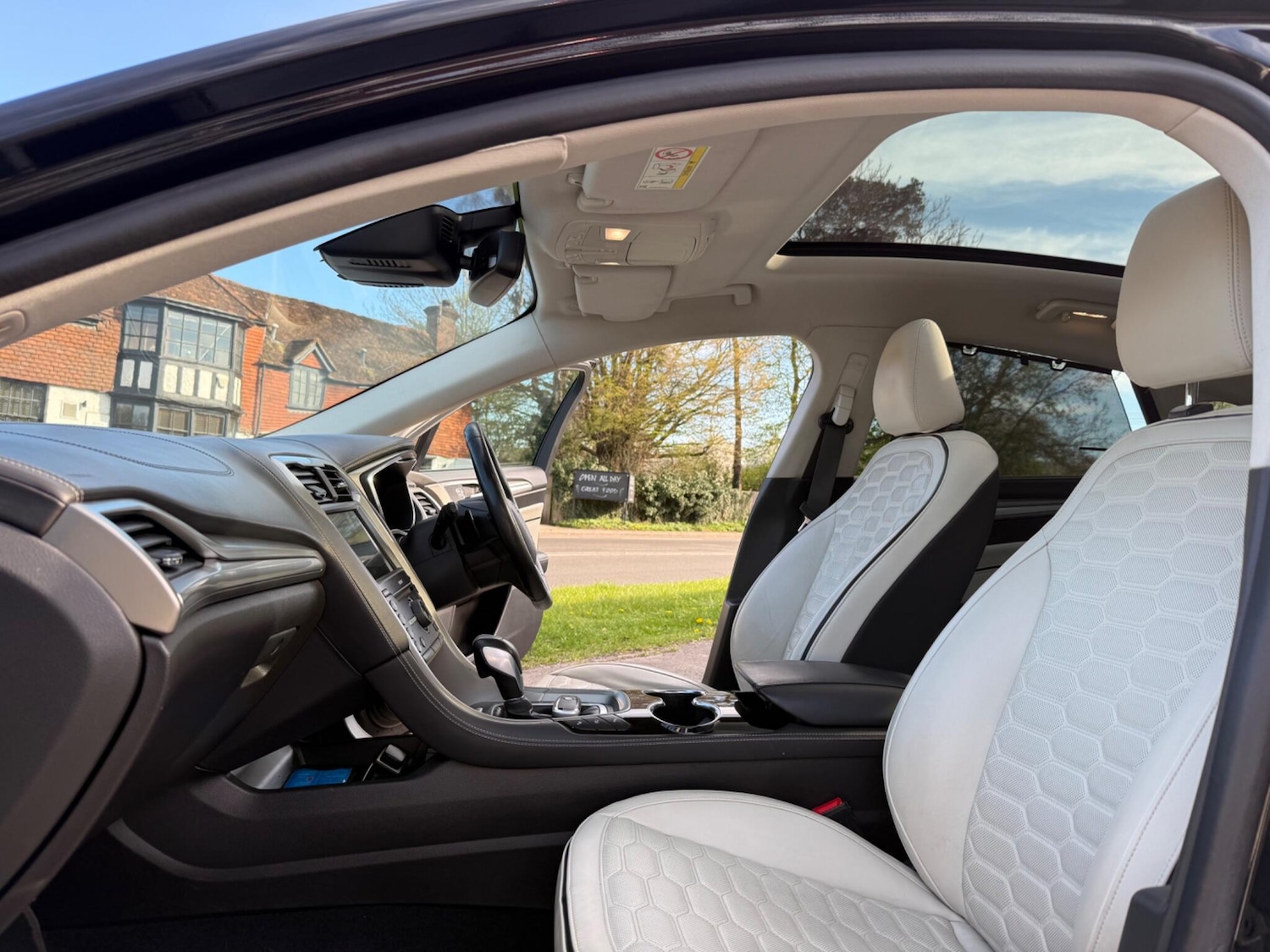 Used Ford Mondeo 2018 for sale - 78154836: Photo 46