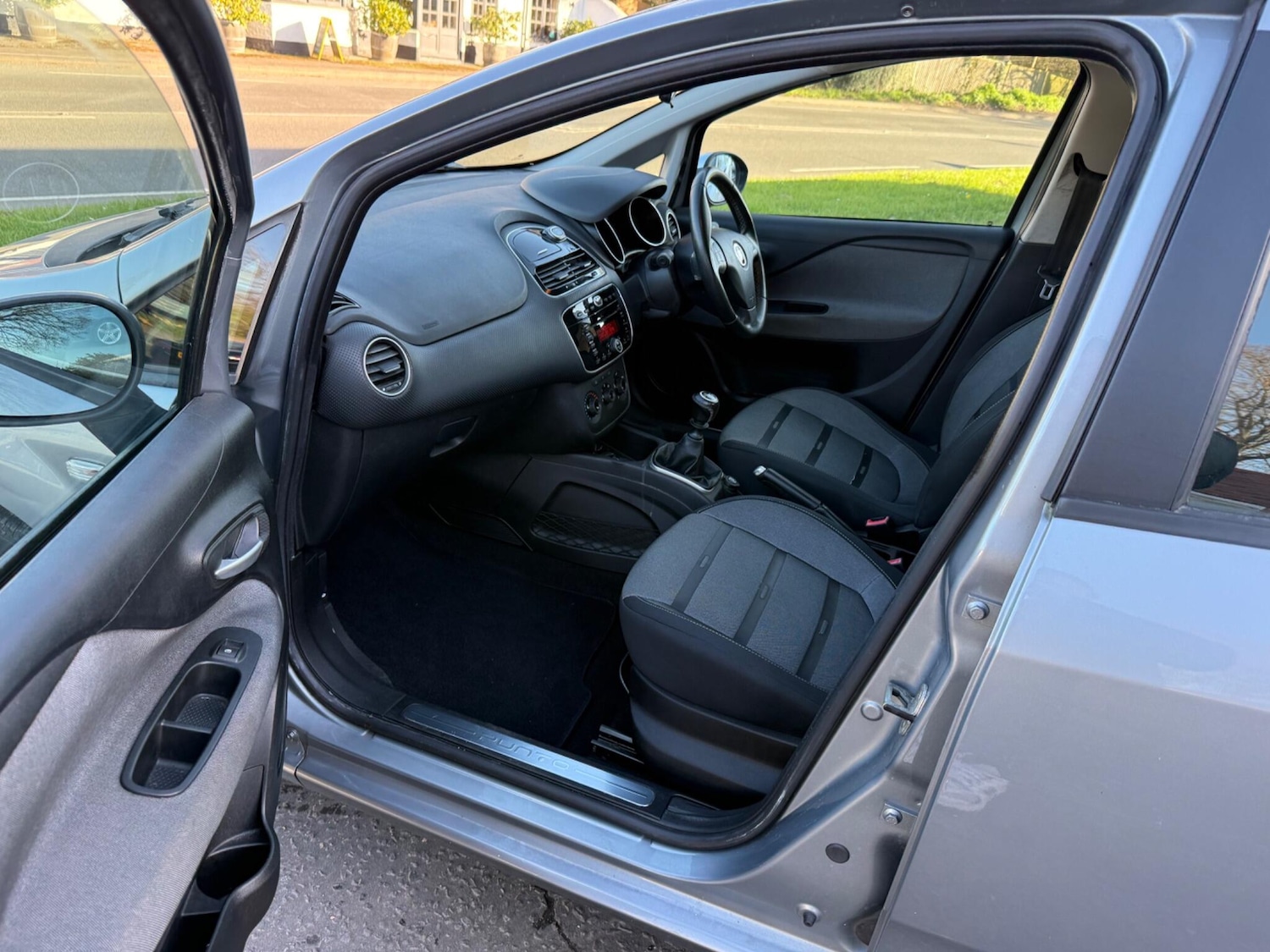 Used Fiat Punto Evo 2010 for sale - 77919080: Photo 15