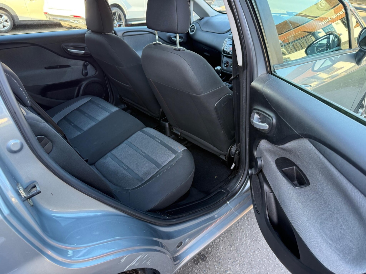 Used Fiat Punto Evo 2010 for sale - 77919080: Photo 21