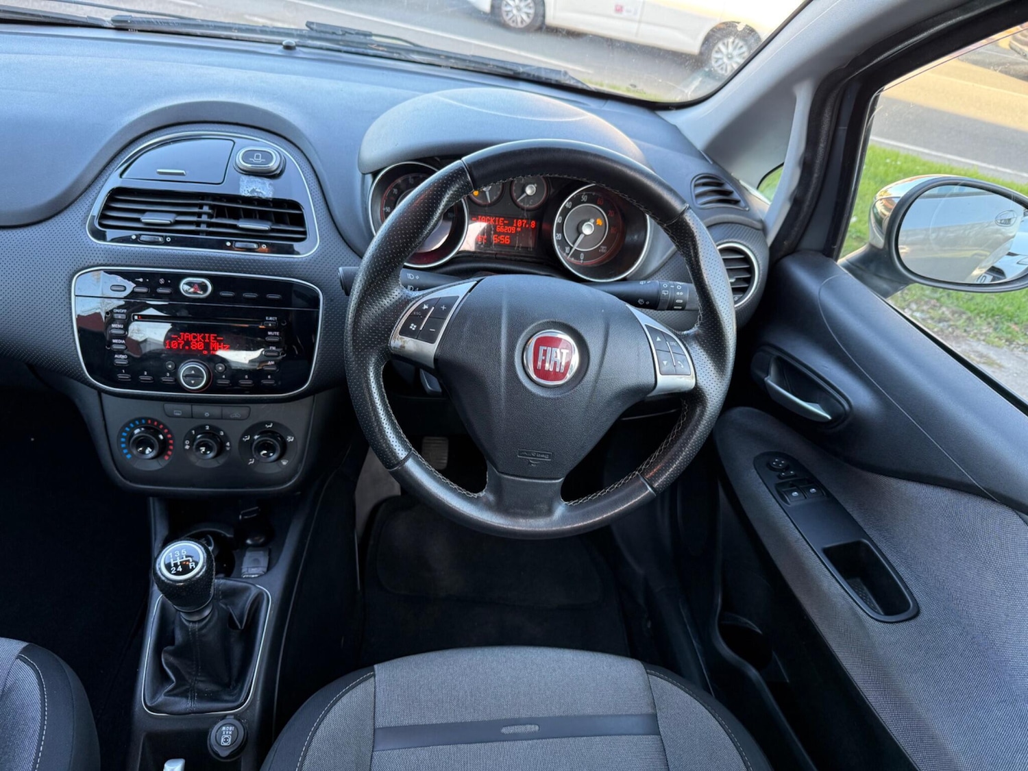 Used Fiat Punto Evo 2010 for sale - 77919080: Photo 24