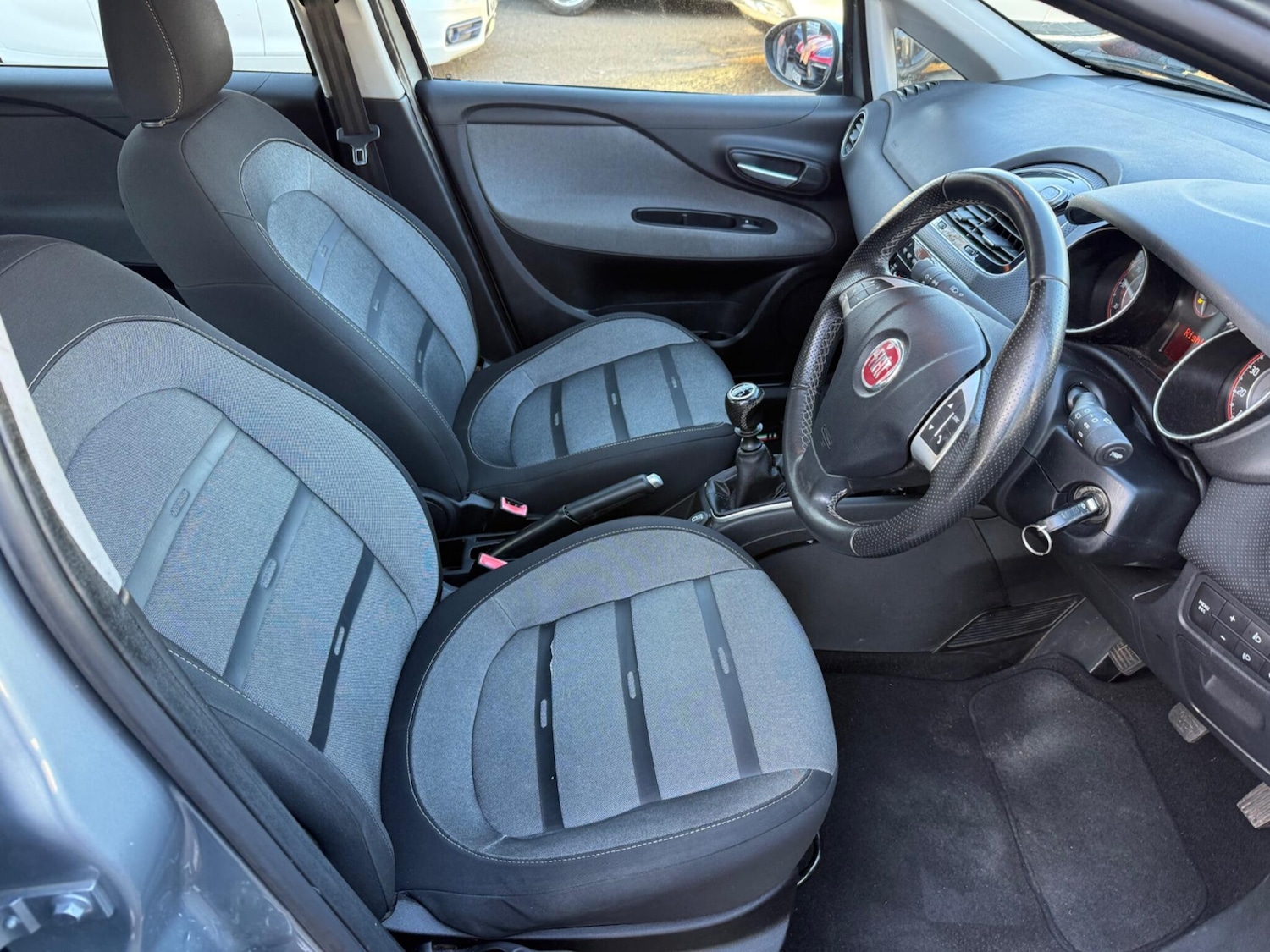 Used Fiat Punto Evo 2010 for sale - 77919080: Photo 26