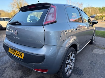 Used Fiat Punto Evo 2010 for sale - 77919080: Photo