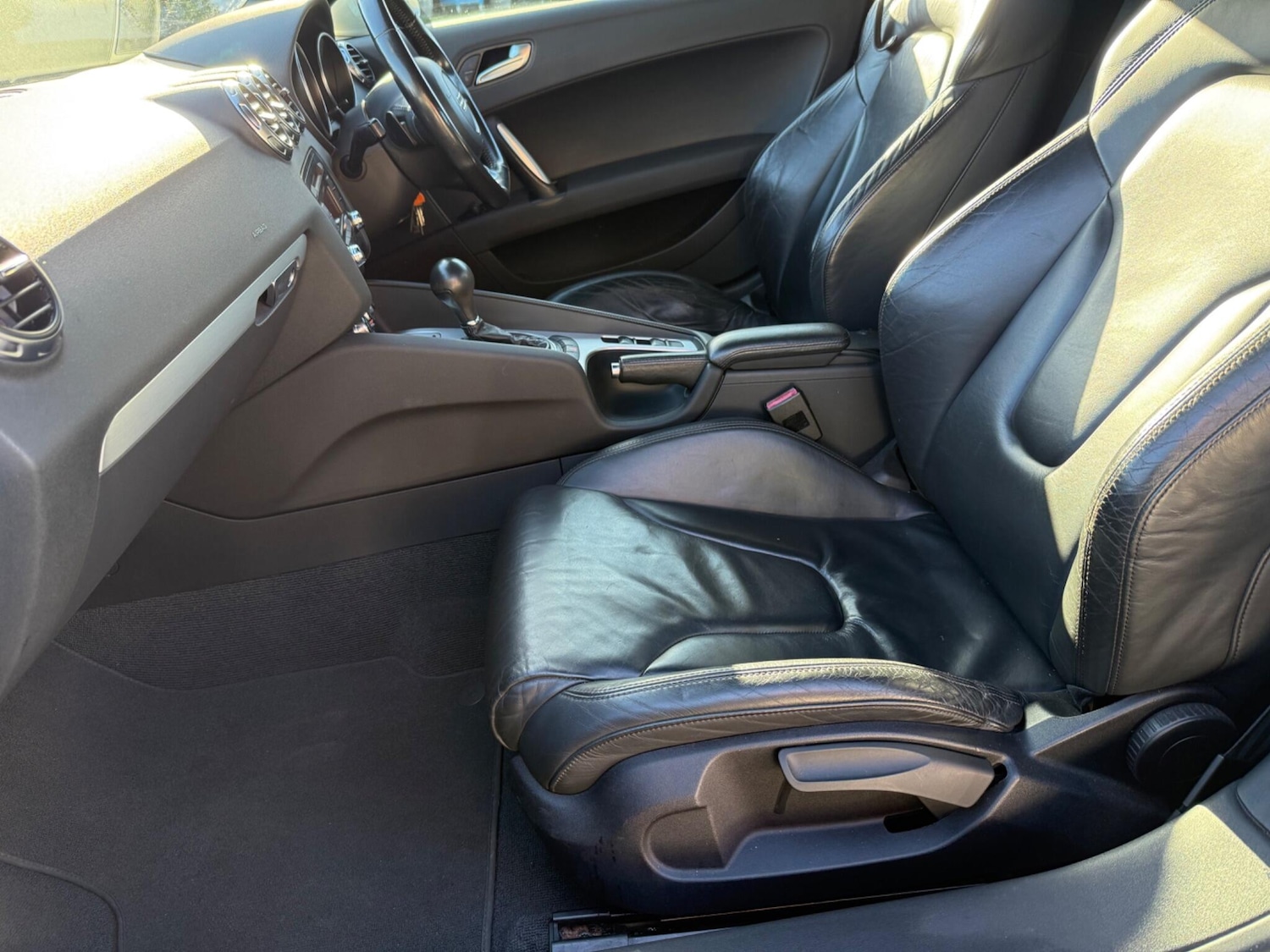 Used Audi TT 2008 for sale - 76412422: Photo 37