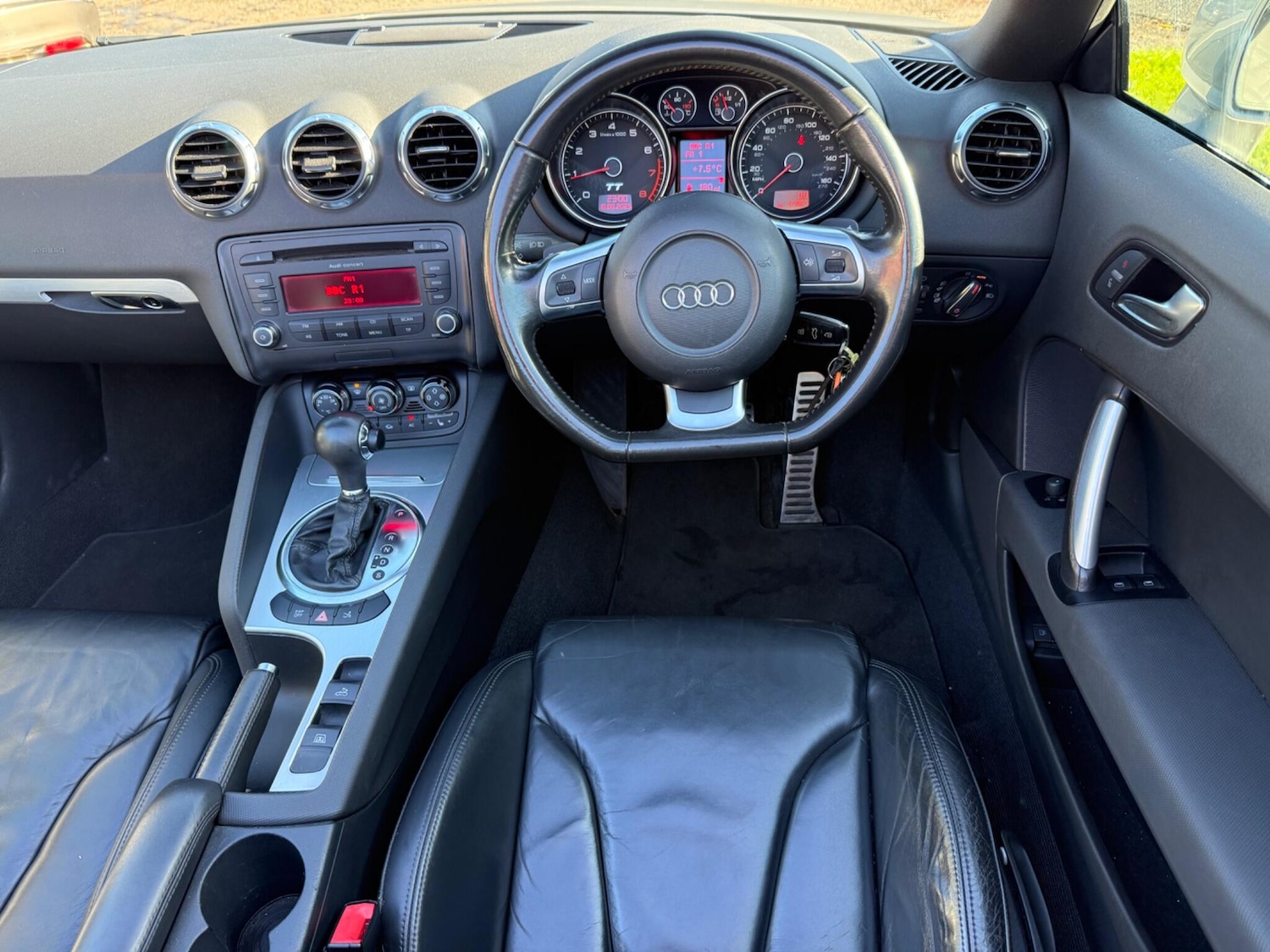 Used Audi TT 2008 for sale - 76412422: Photo 40