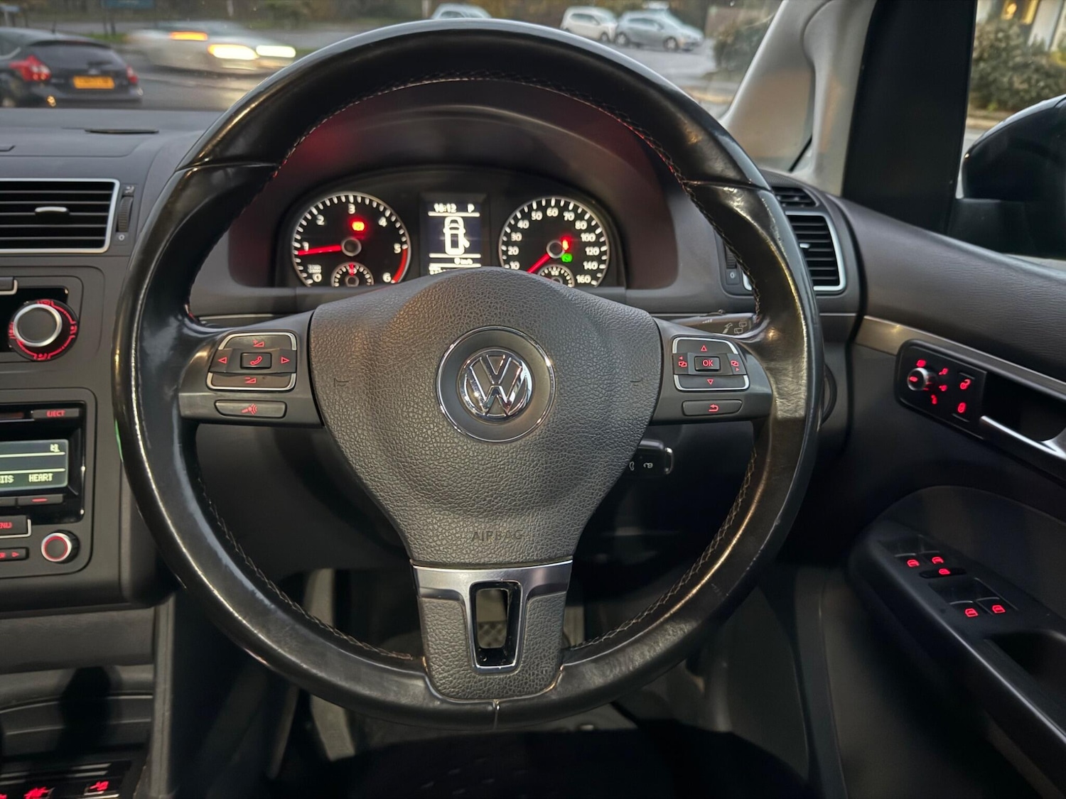 Used Volkswagen Touran 2012 for sale - 76691753: Photo 33