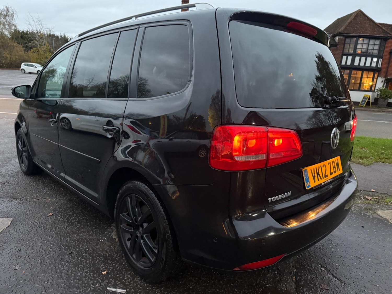 Used Volkswagen Touran 2012 for sale - 76691753: Photo 6