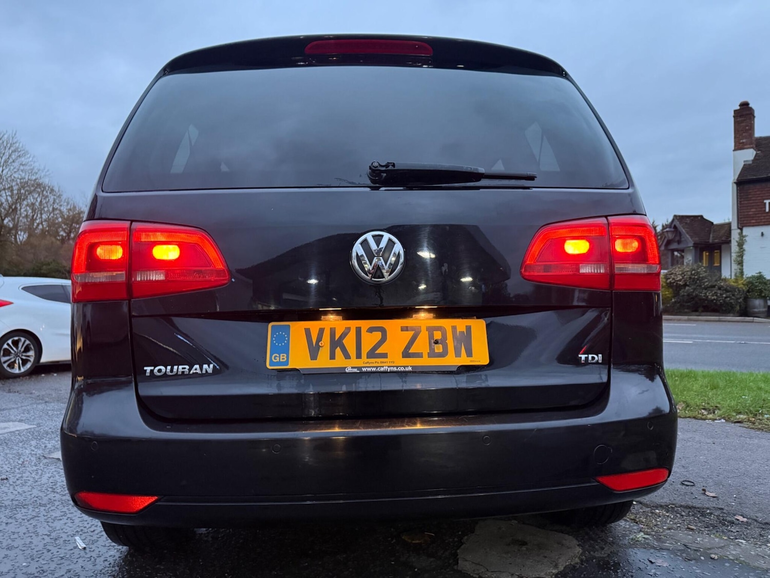 Used Volkswagen Touran 2012 for sale - 76691753: Photo 9