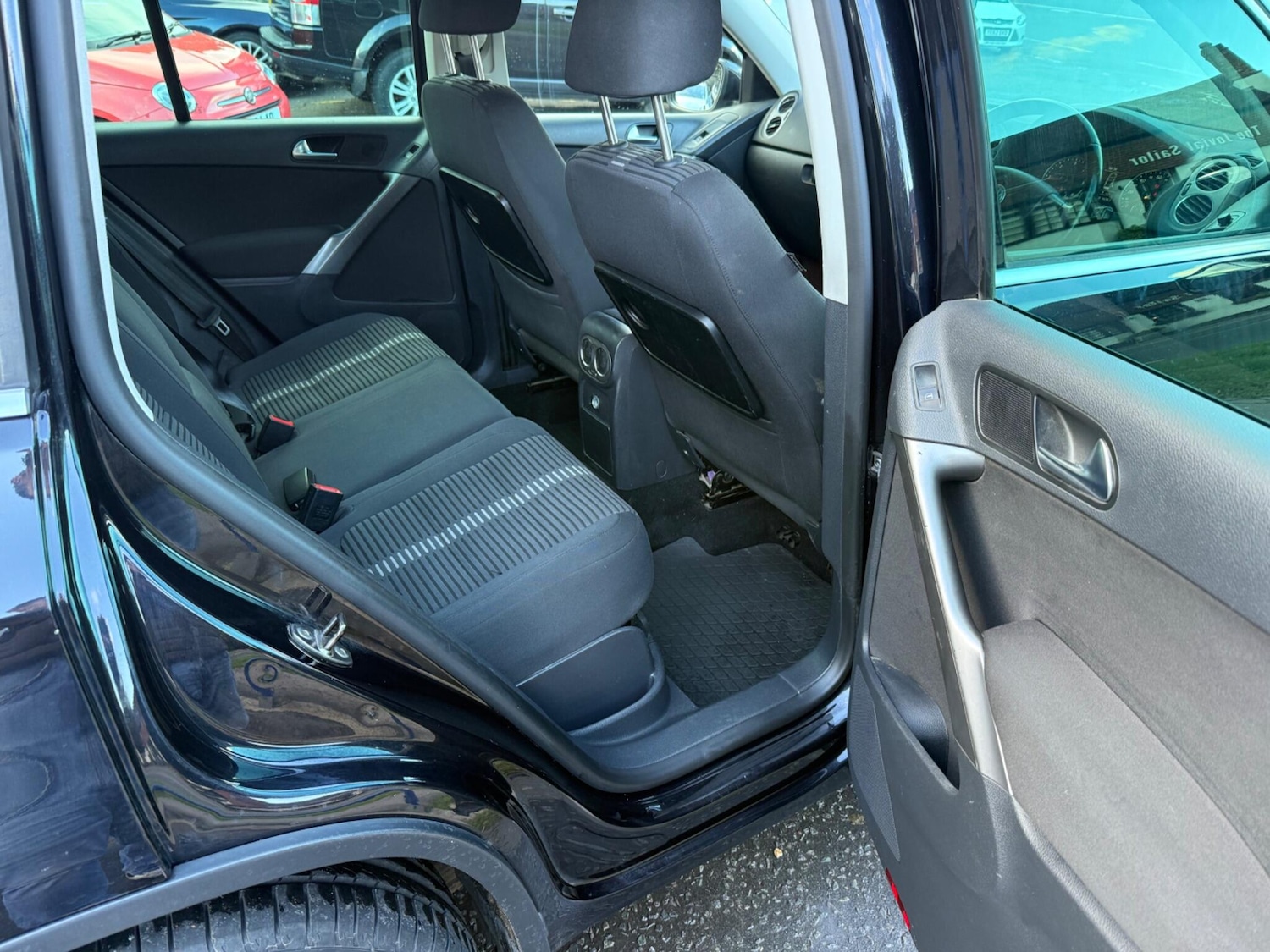 Used Volkswagen Tiguan 2009 for sale - 78201541: Photo 23