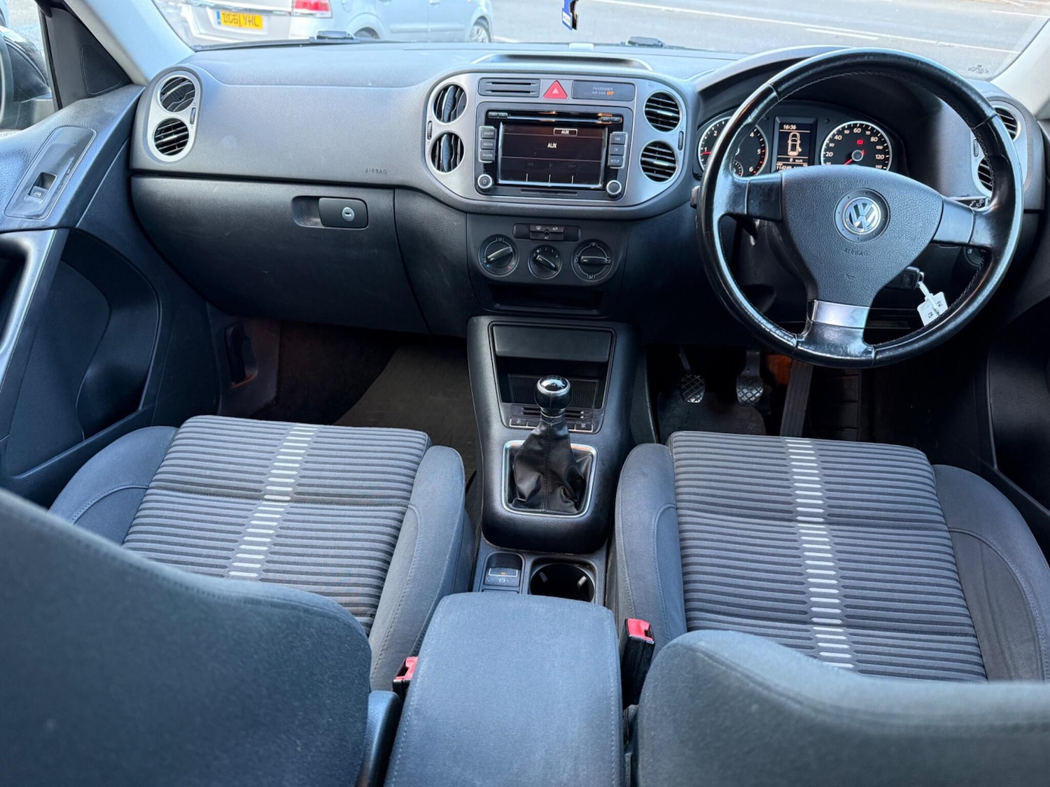 Used Volkswagen Tiguan 2009 for sale - 78201541: Photo 24