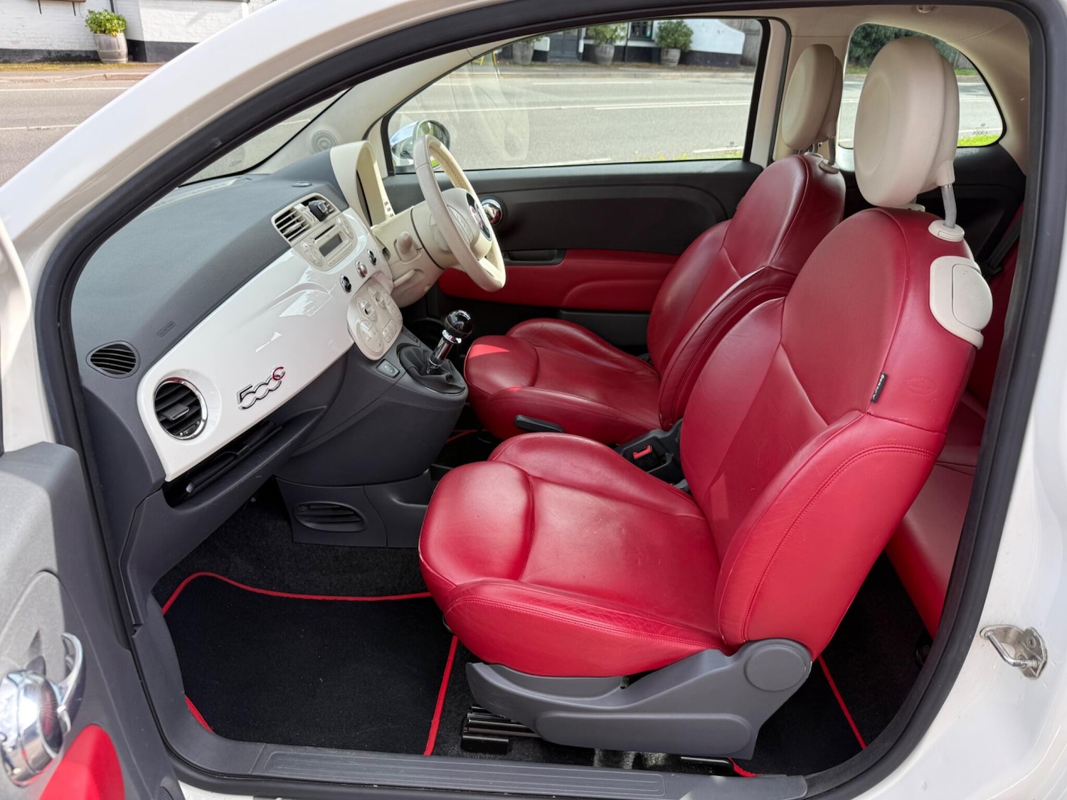 Used Fiat 500C 2010 for sale - 76412430: Photo 21