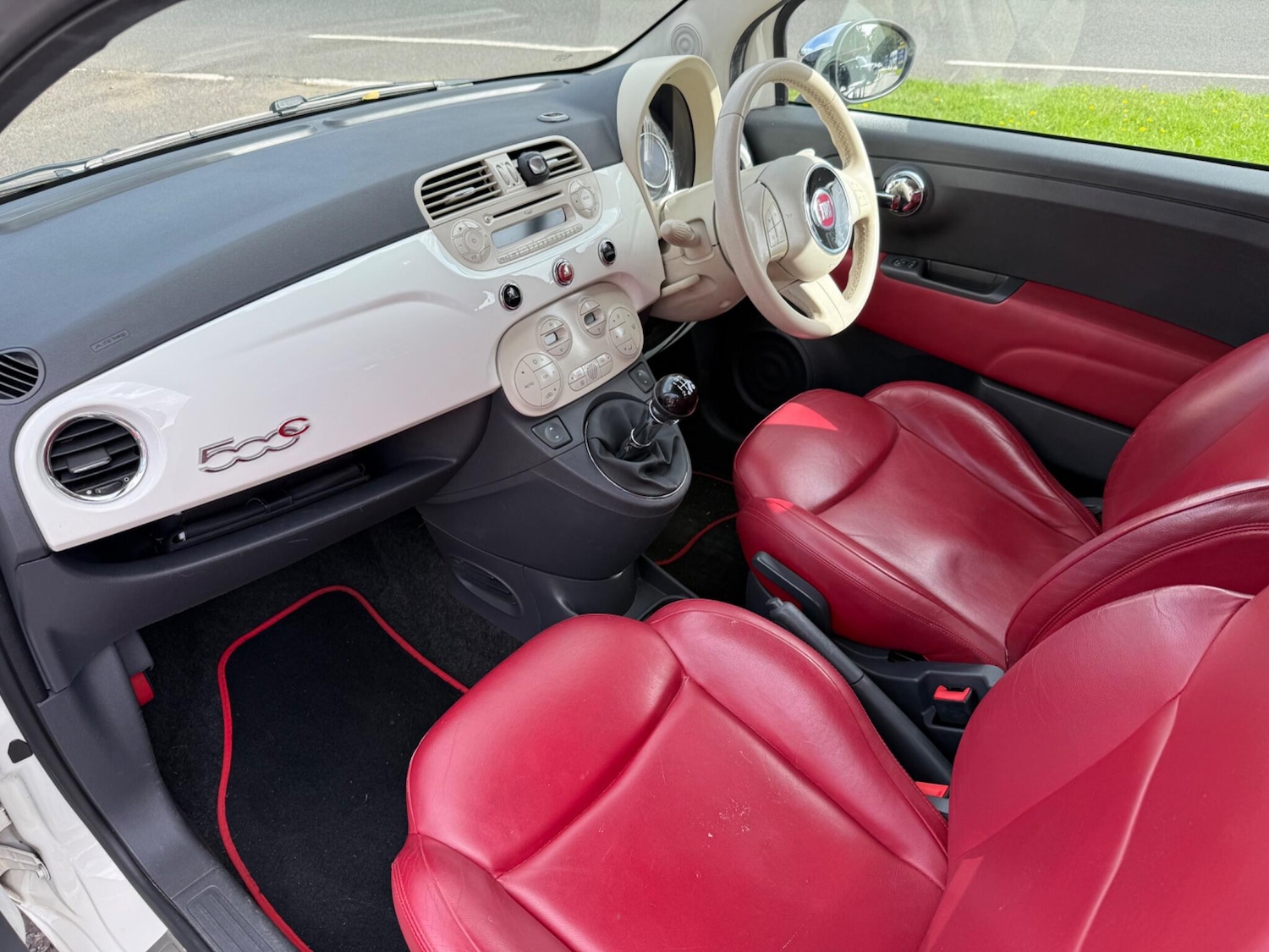 Used Fiat 500C 2010 for sale - 76412430: Photo 23